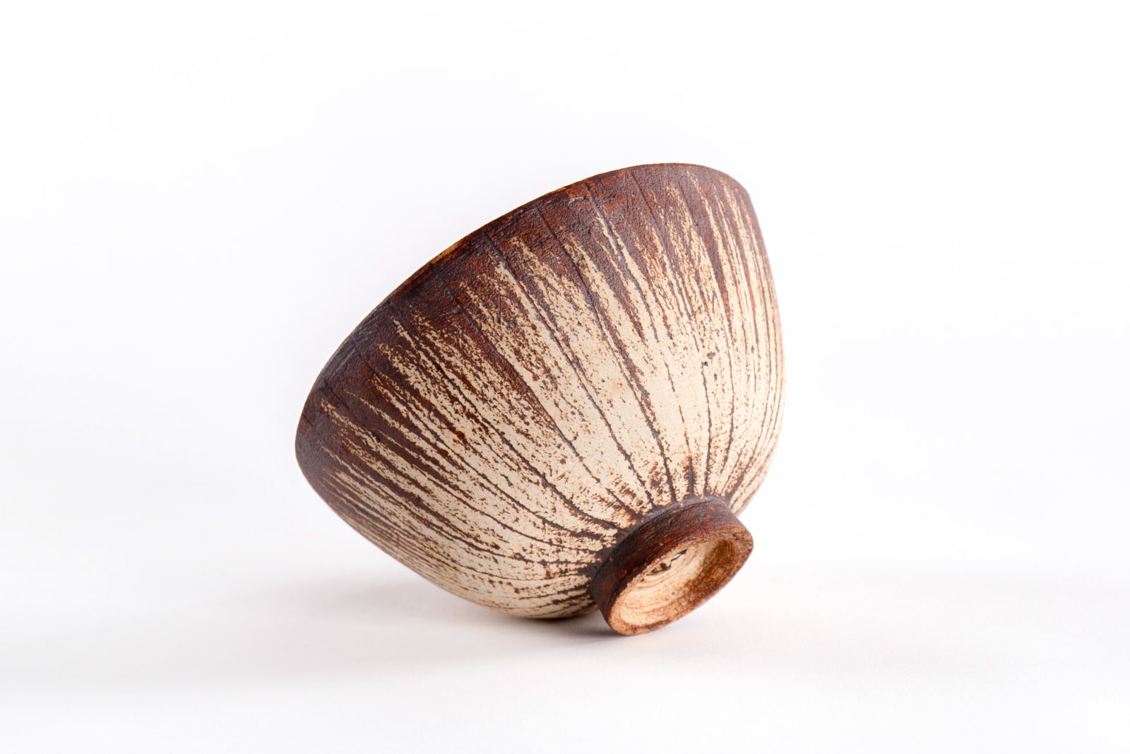 Waistel Cooper, Footed tea bowl, 1950s