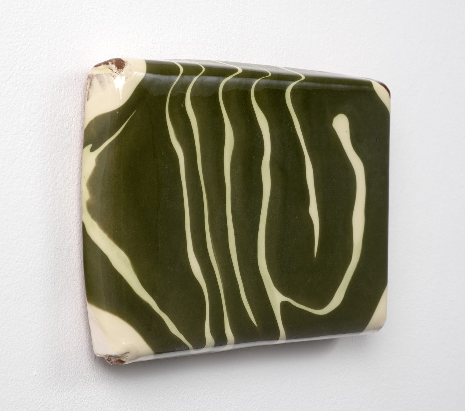 Nicola Tassie, Trailing - Green on White, 2021