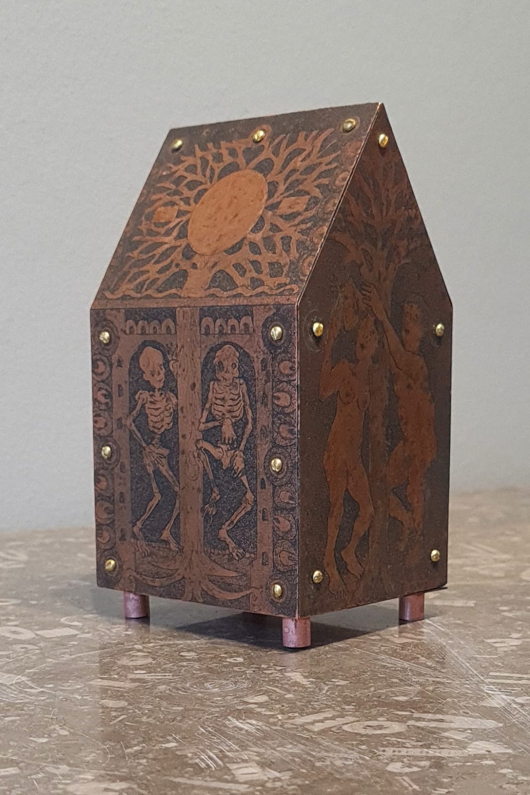 Robert Powell, Reliquary châsse for a Samsung T100, tragically deceased some time in 2004 and containing many messages, voice recordings, and photographs from my youth, now sadly inaccessible, 2020
