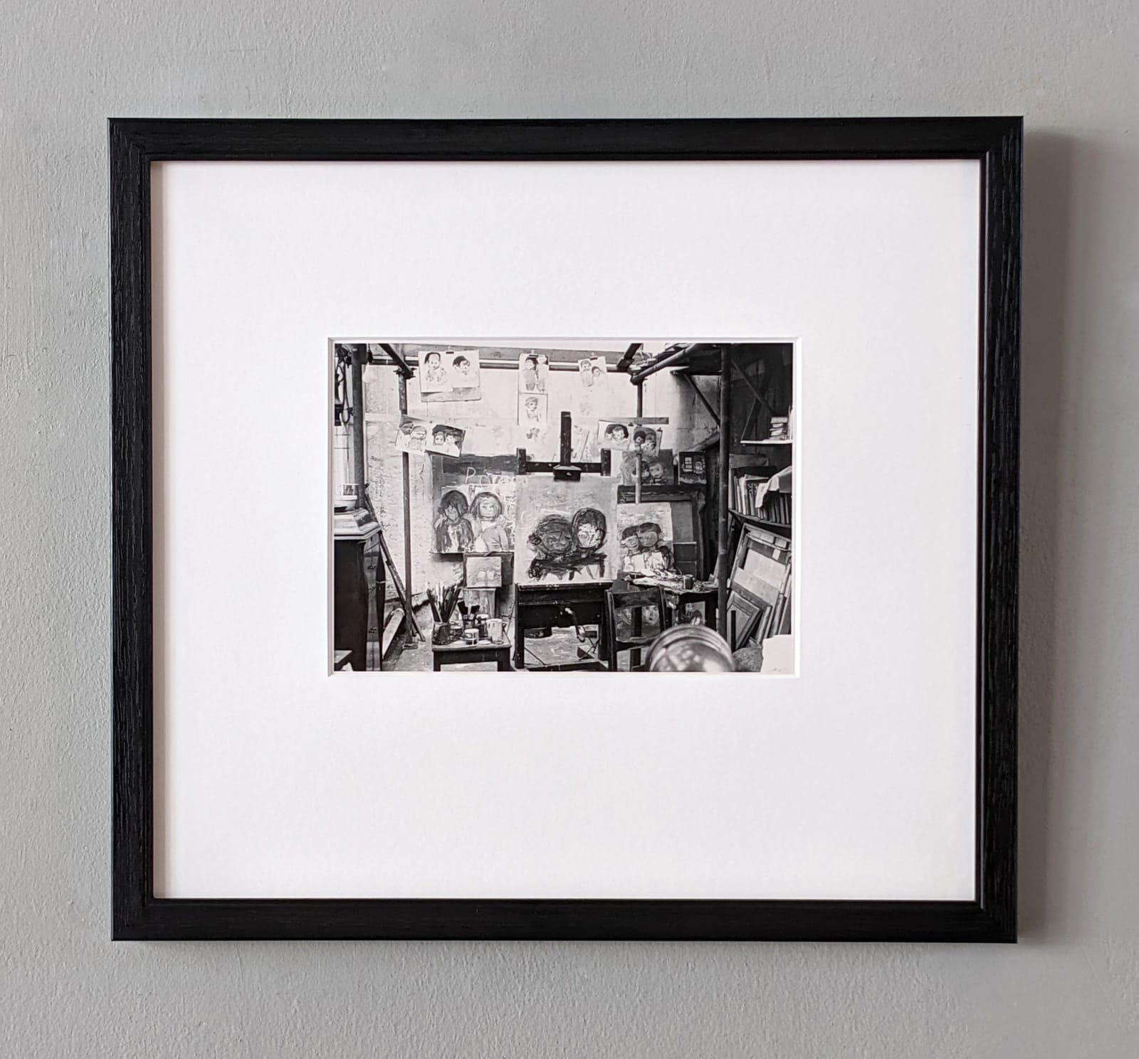 Oscar Marzaroli, Joan Eardley's Townhead studio, 1962