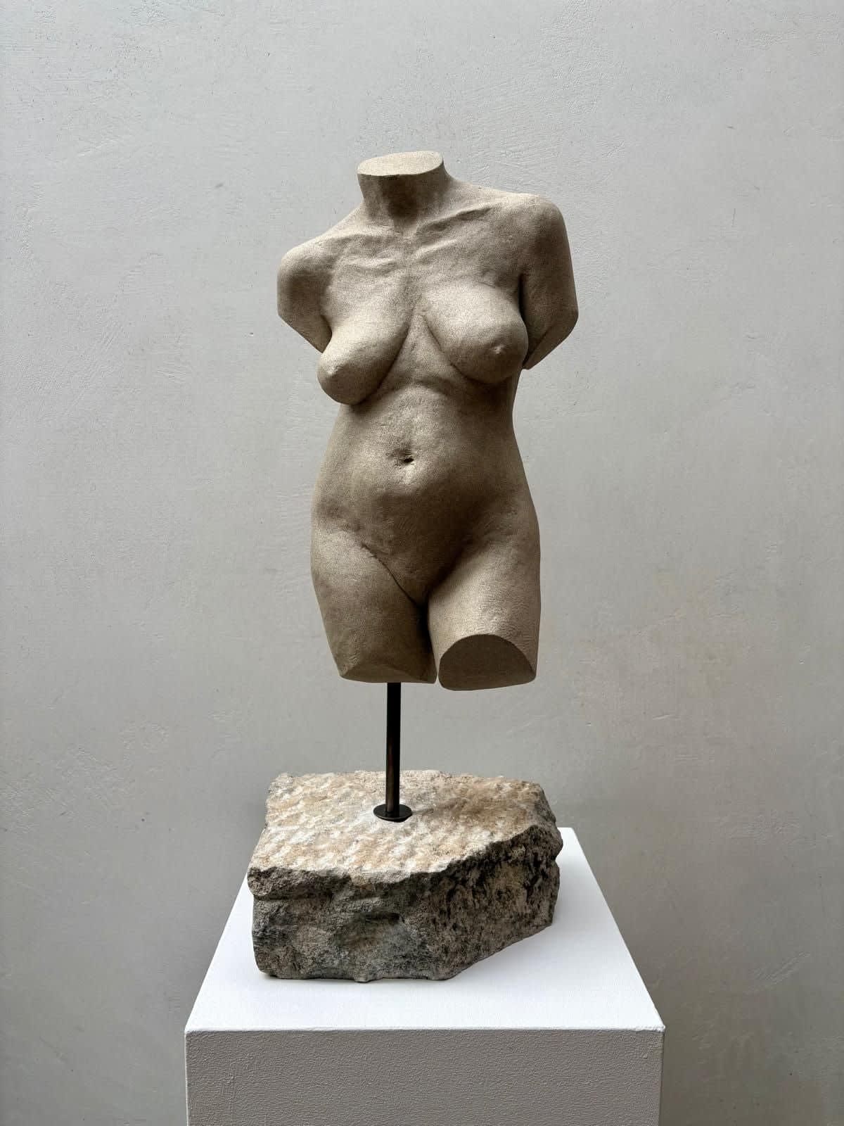 Gillian Brett, Core-Axis , 2026