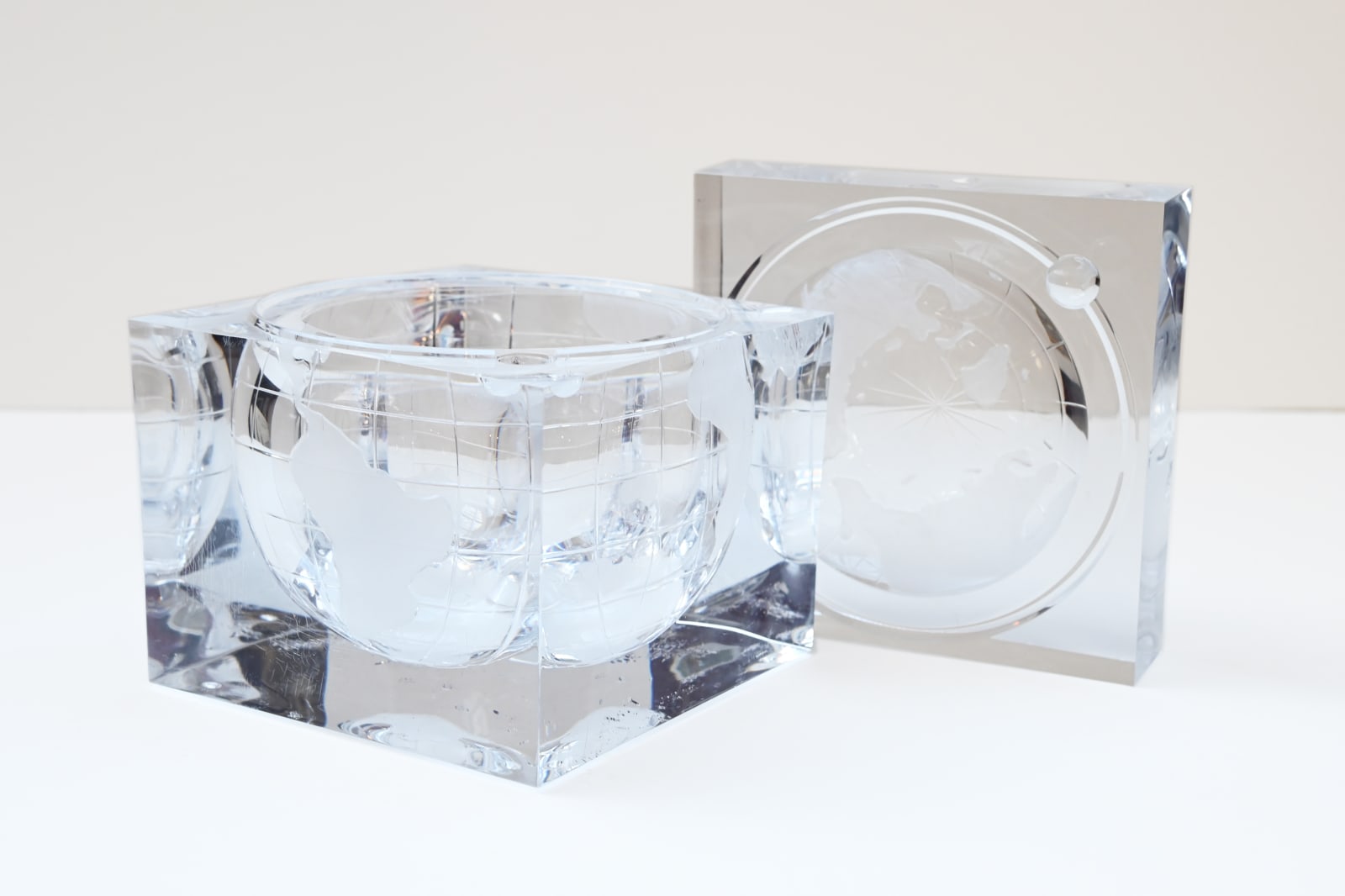 Alessandro Albrizzi, Mid-Century Ice Bucket Globe, 1960 c.