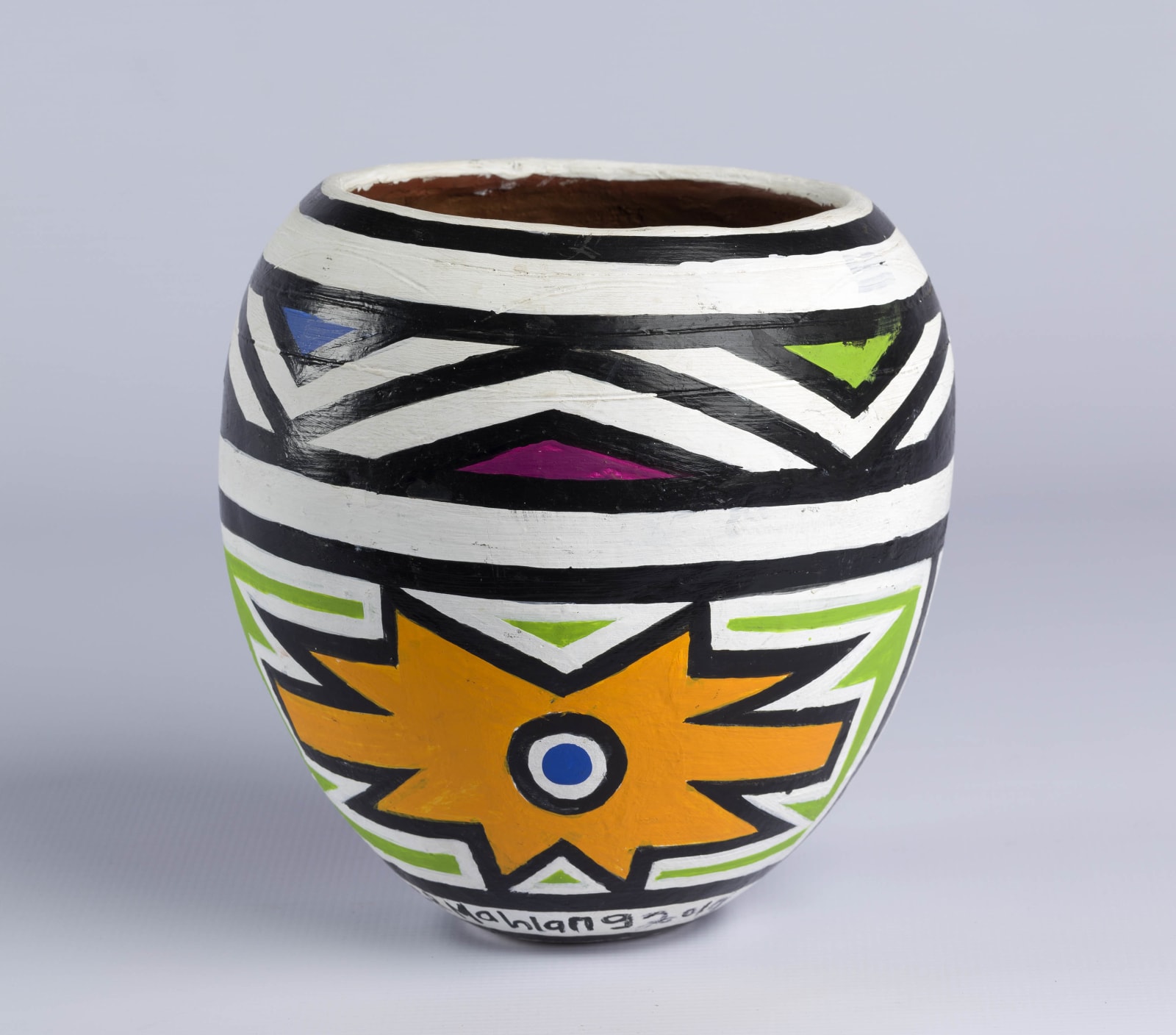 Esther Mahlangu, Clay Pot 7, 2019