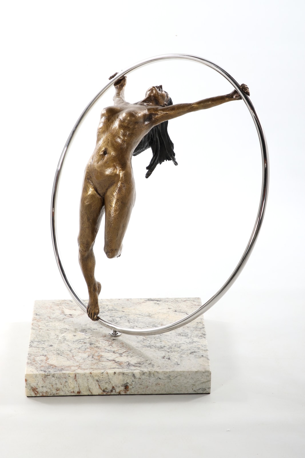 Marke Meyer, Living Lightly, 2025