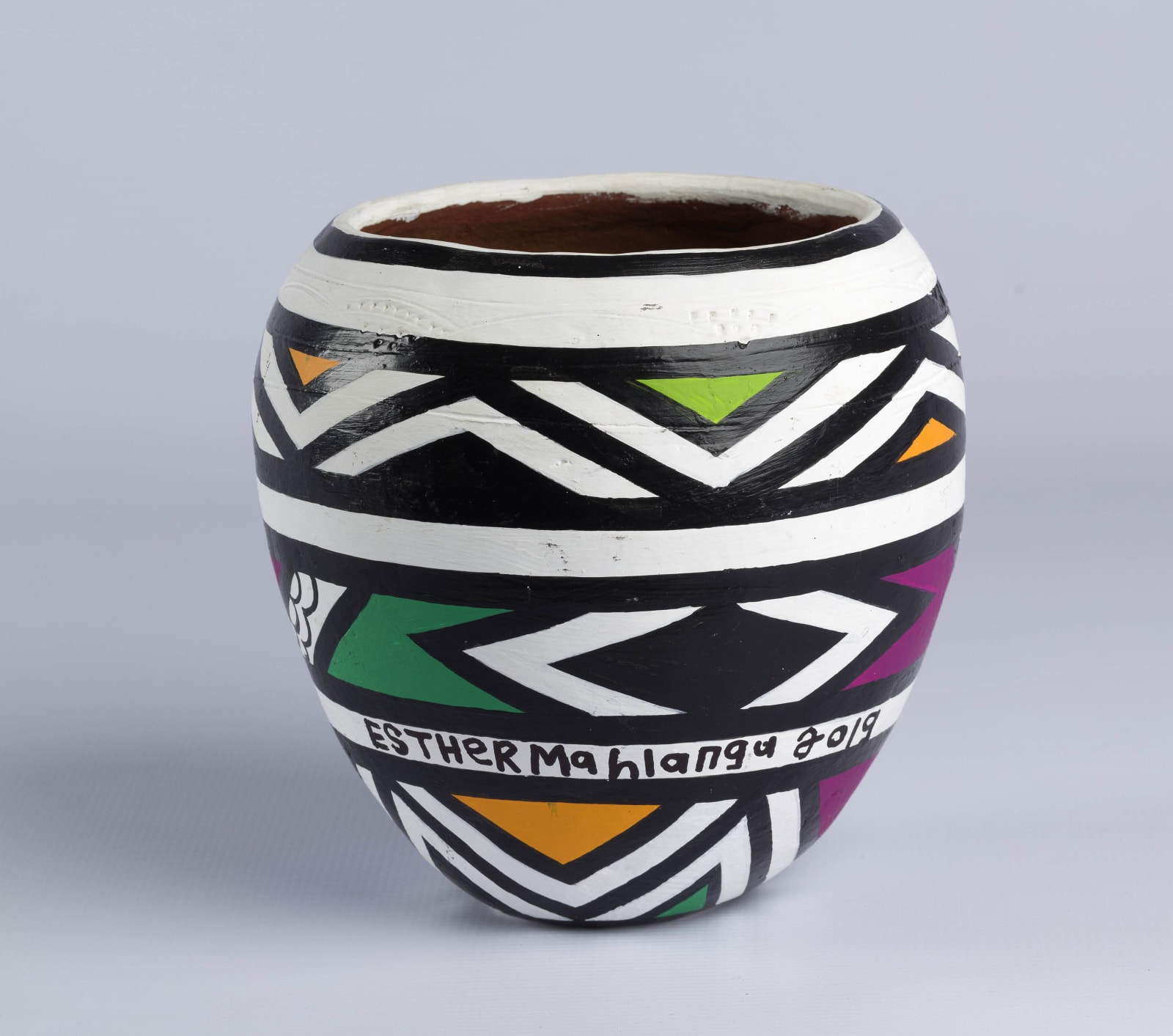 Esther Mahlangu, Clay Pot 1, 2019
