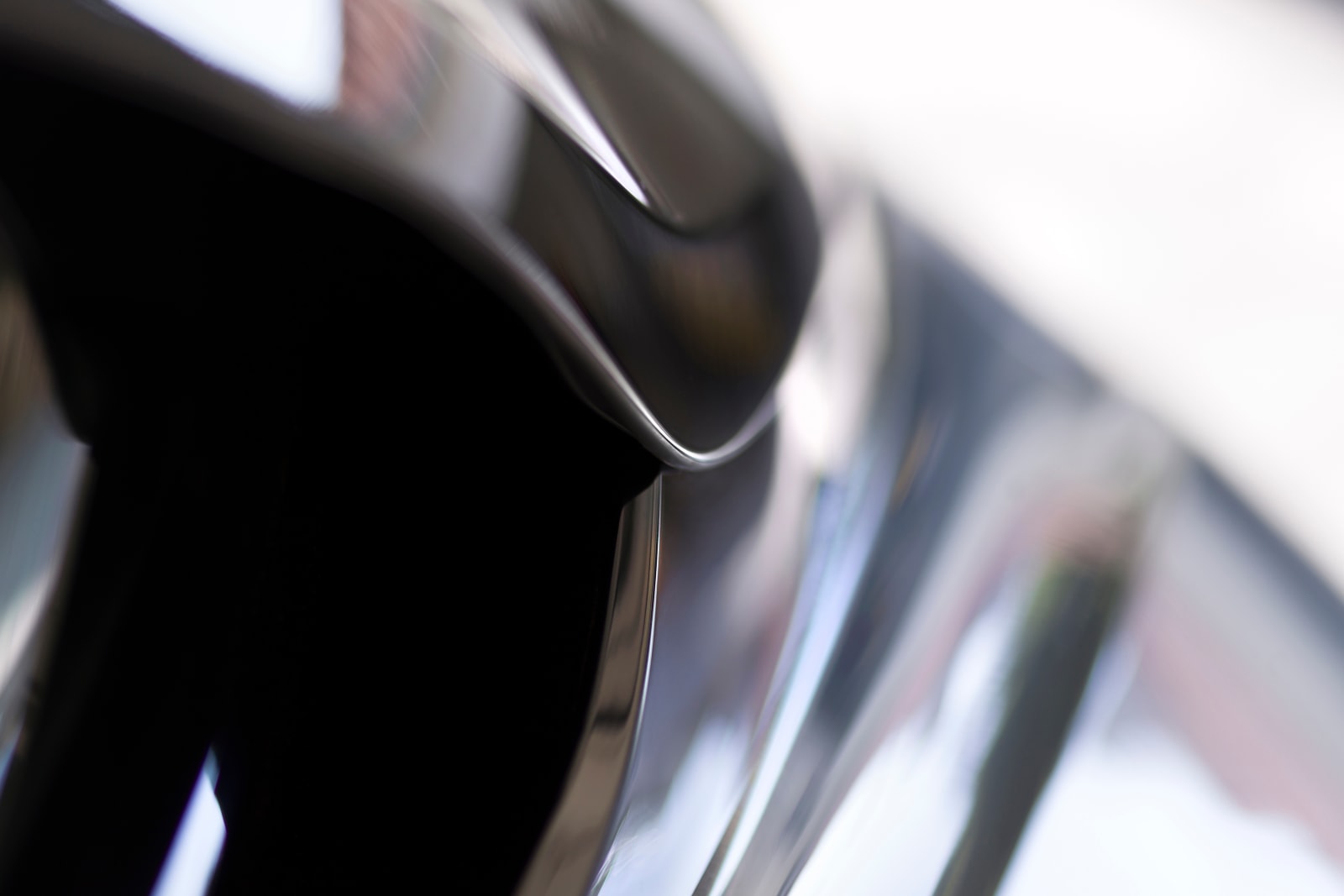 Clint Strydom, ARCHIVE _ Aston Martin Reflections