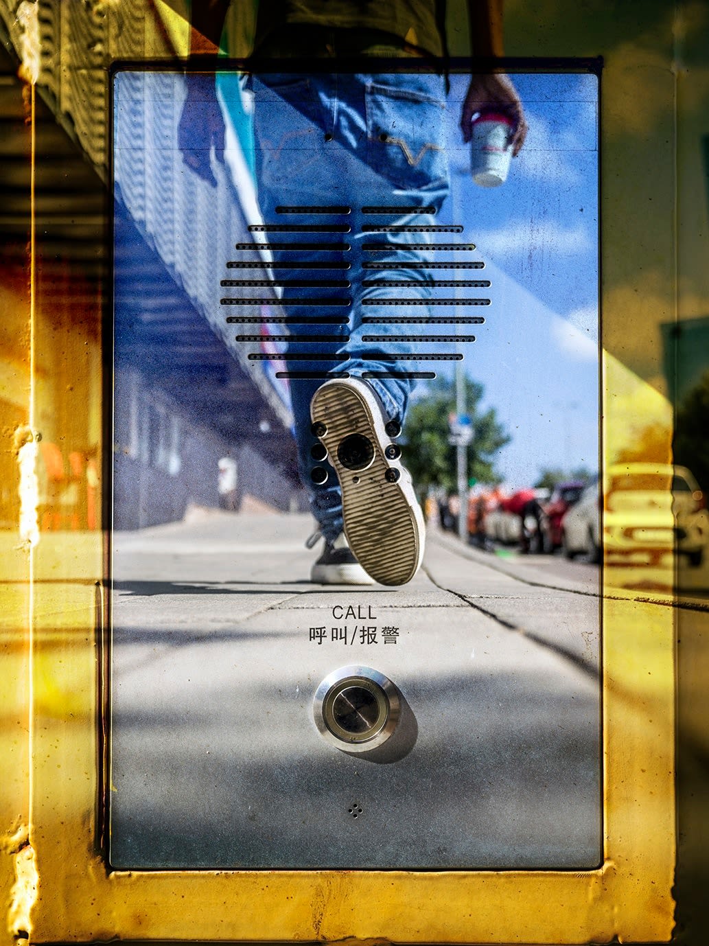 Clint Strydom, Call, Big City Life series, Johannesburg, 2024