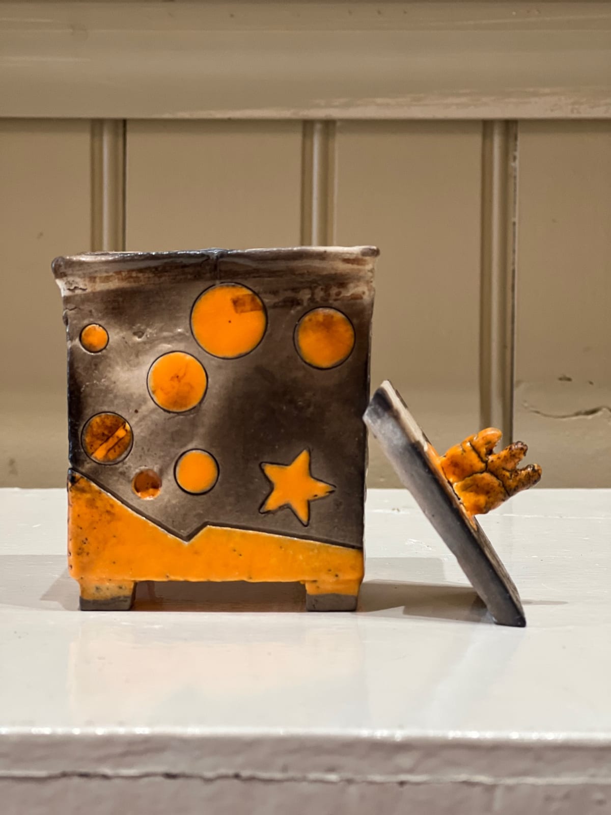 Monti Mayrend , Small Box - Orange Moon and Stars, 2022