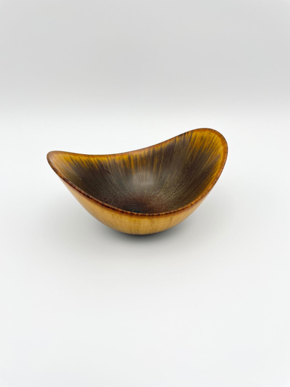 Gunnar Nylund, Untitled, (from ARO series, vessel with matte hare's-fur decoration in golden and brown tones, for Rörstrand, Sweden), 1954