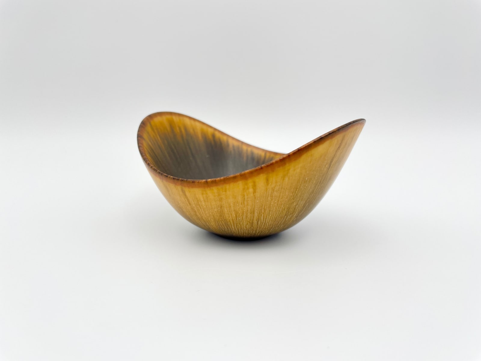 Gunnar Nylund, Untitled, (from ARO series, vessel with matte hare's-fur decoration in golden and brown tones, for Rörstrand, Sweden), 1954