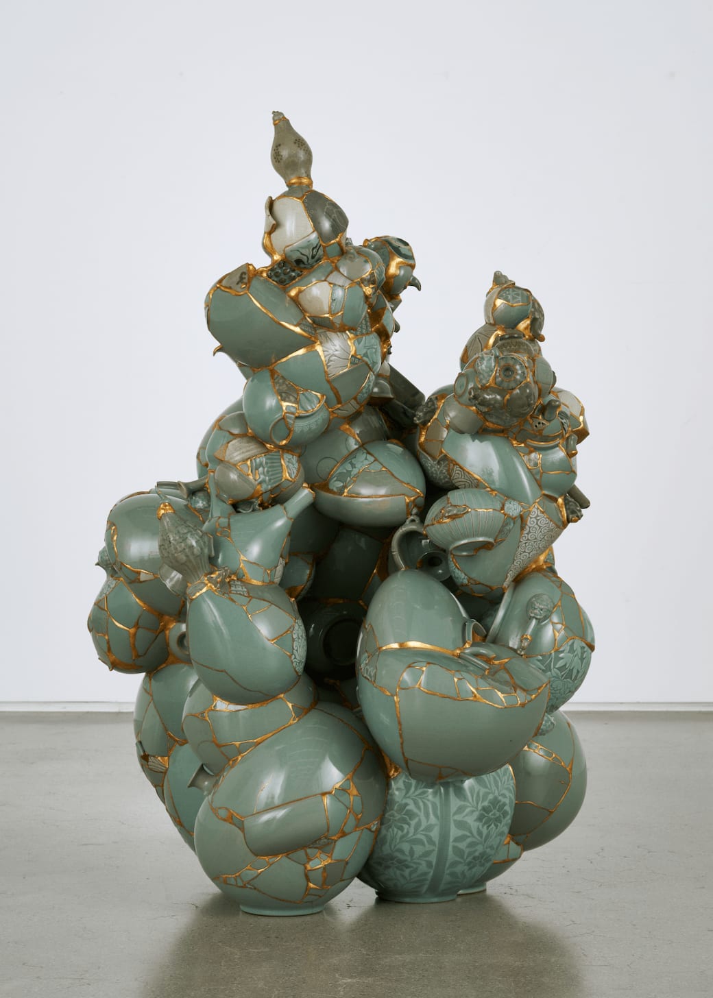 Yeesookyung, Translated Vase_2009 TVG 1, 2009