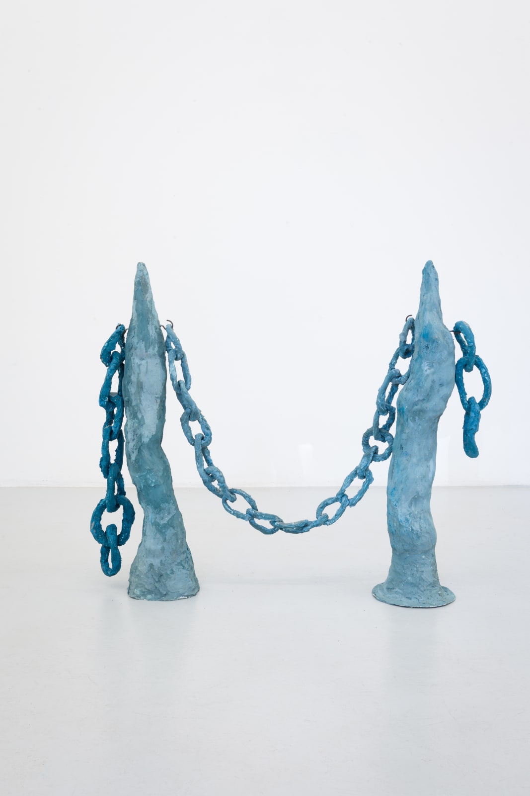 Elif Erkan, How to wait (Blue), 2022
