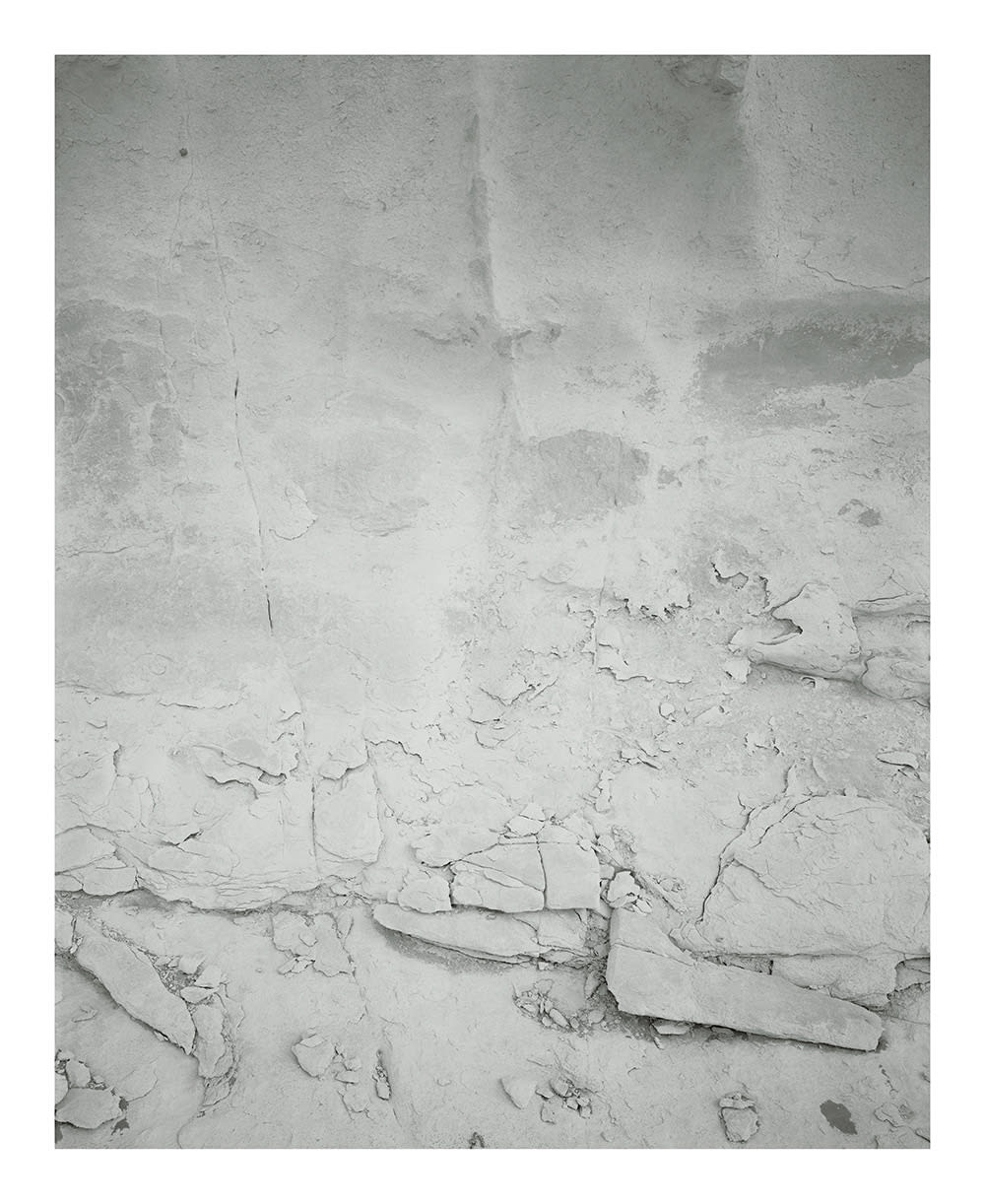 Darren Harvey-Regan, The Erratics (exposure 1), 2015
