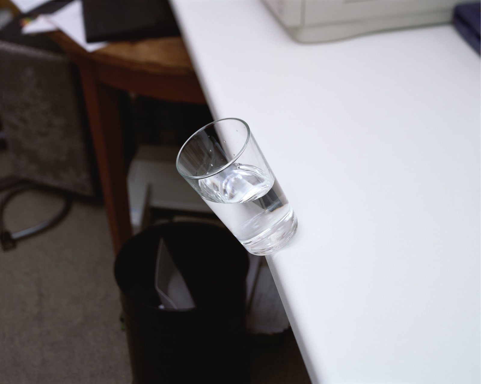 Blommers & Schumm, Vallend Glas, 1998