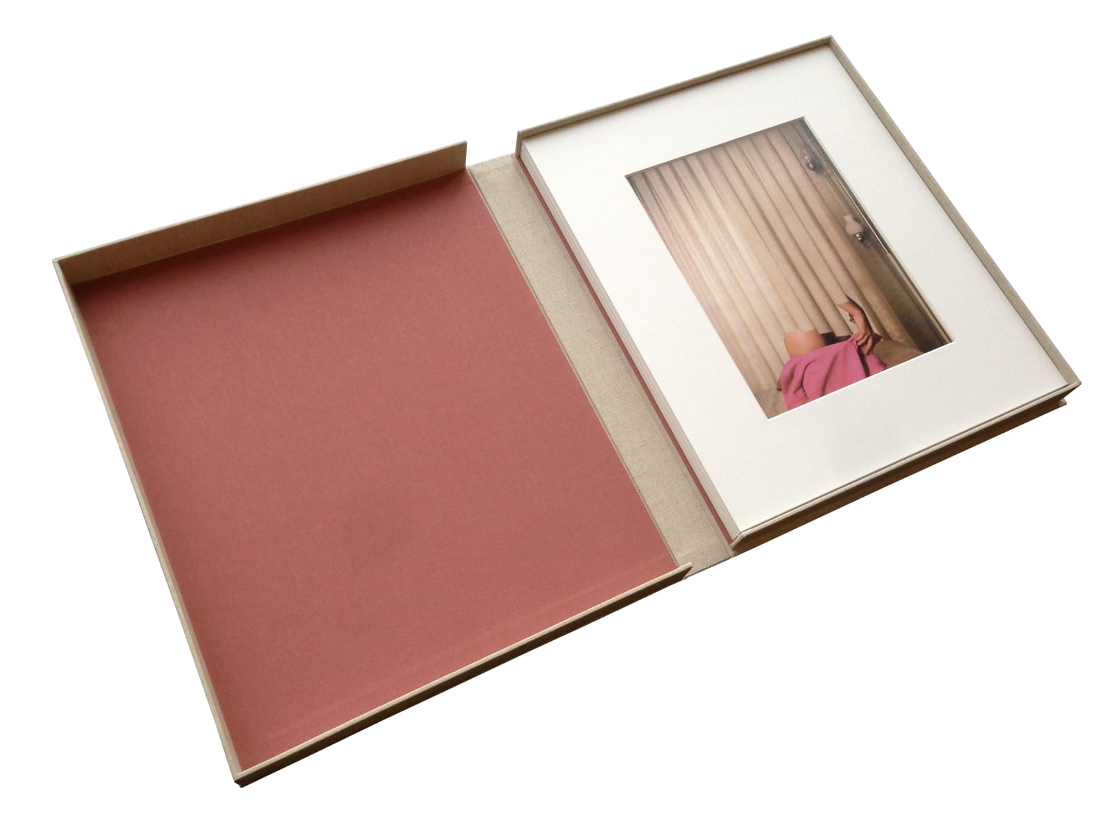 Eva Stenram, Drape (Cavalcade), 2012