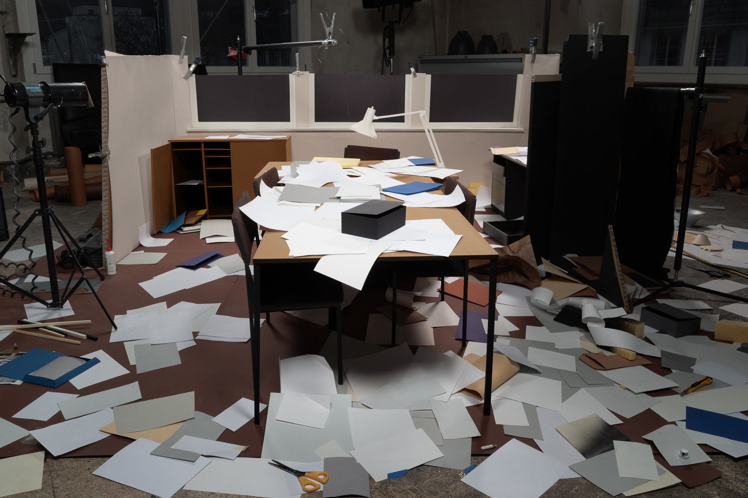 Cortis & Sonderegger, Making of 'Büro' (by Thomas Demand, 1995), 2020