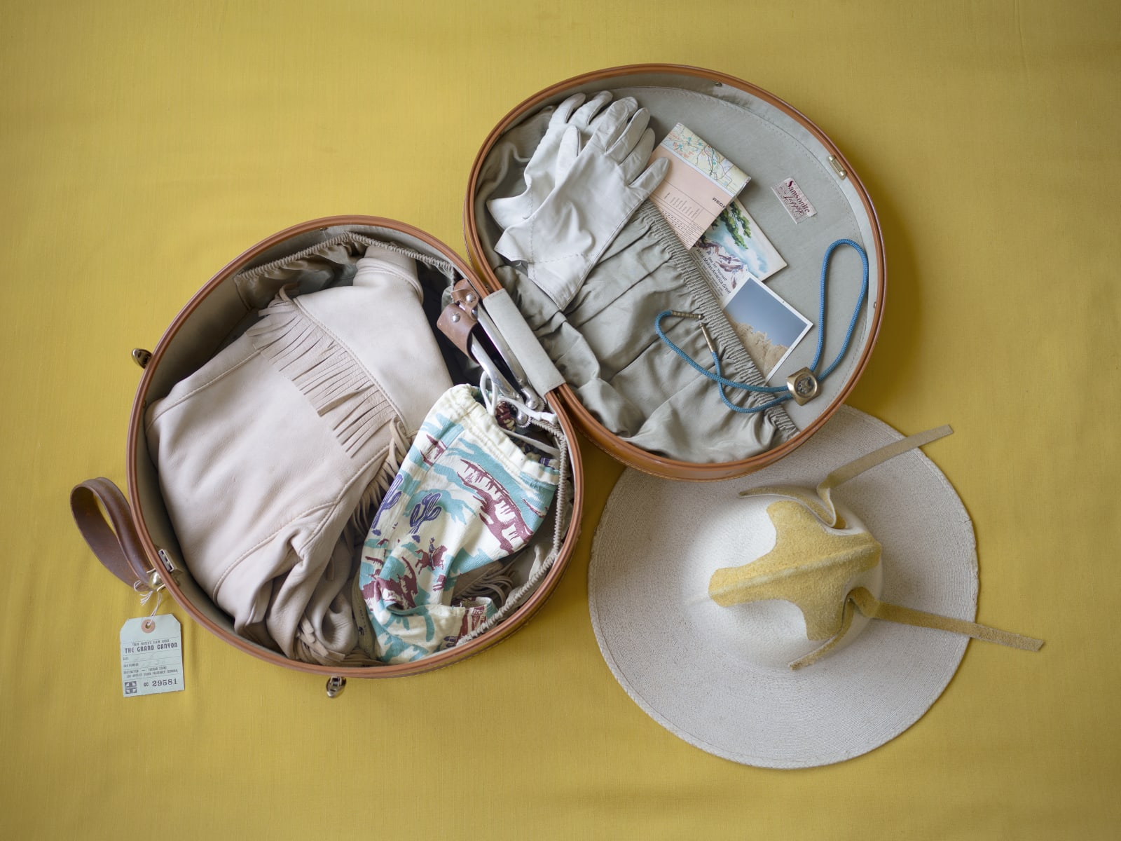 Anja Niemi, The Untraveled Suitcase, 2018