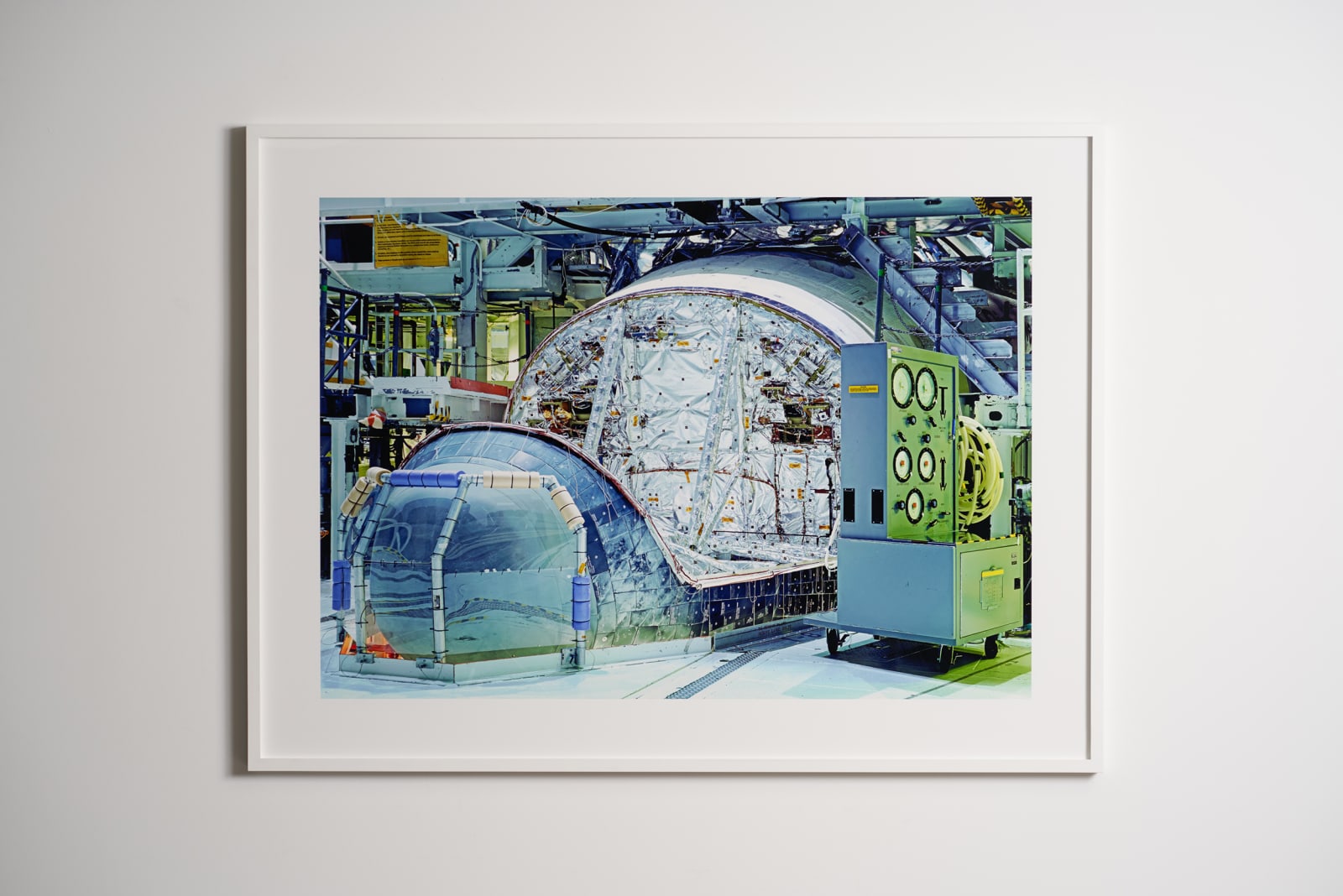 Vincent Fournier, Space Shuttle Discovery Nose Landing Gear, J.F.K. Space Center [NASA], Florida, U.S.A., 2011