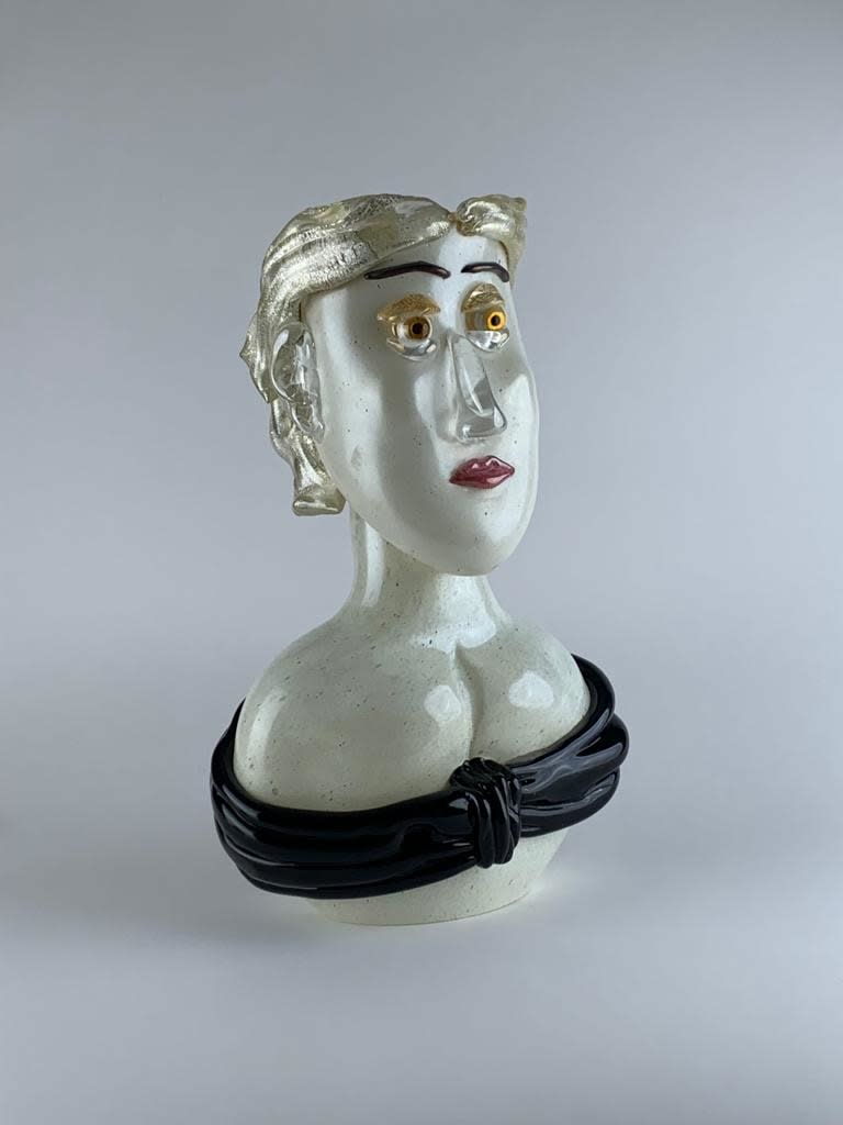 Hugh Findletar, Polly Mellen, 2023