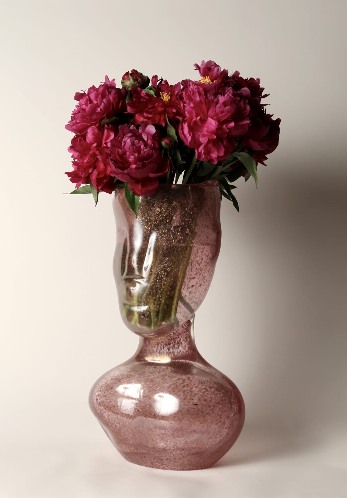 Hugh Findletar, ANONYMa, 2021