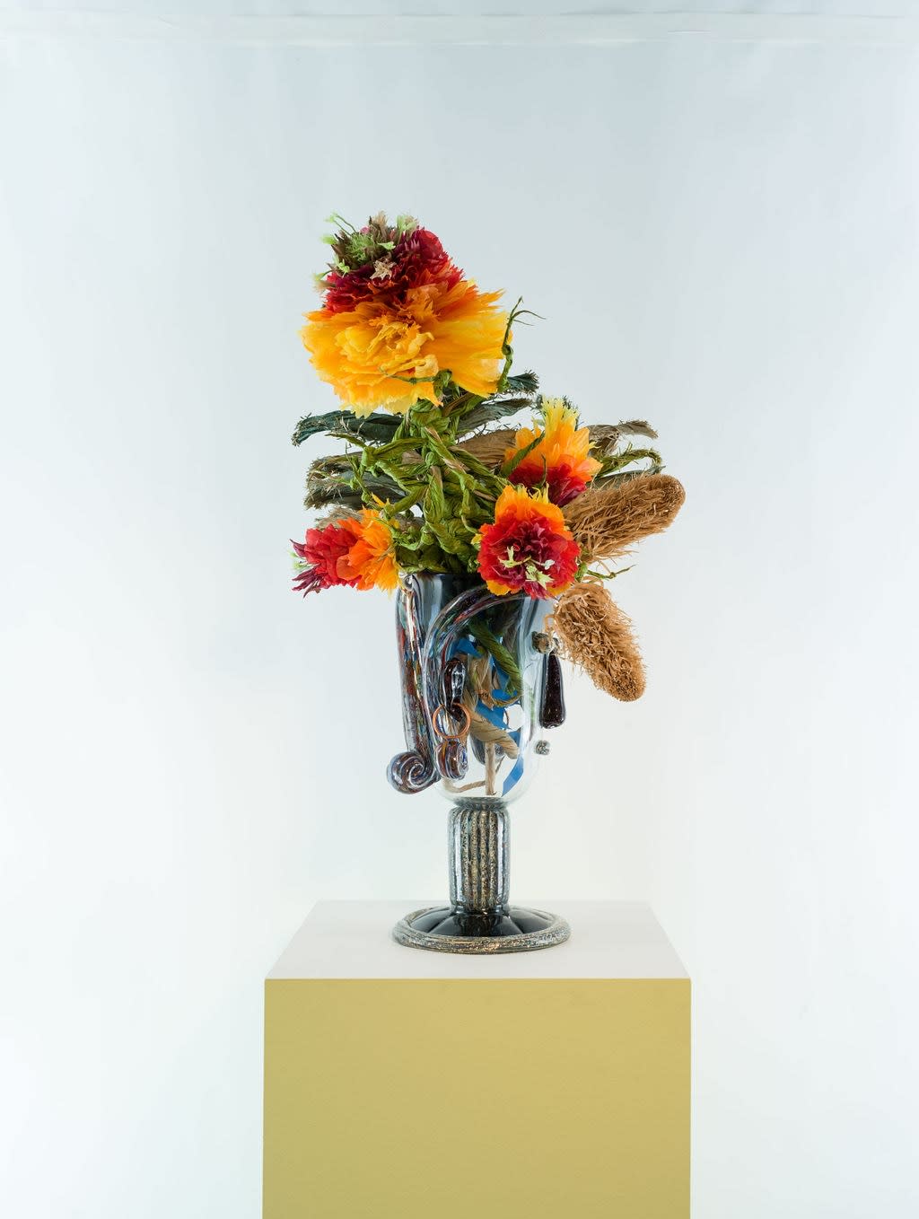 Hugh Findletar, Primitivo woman with classic column neck, 2024