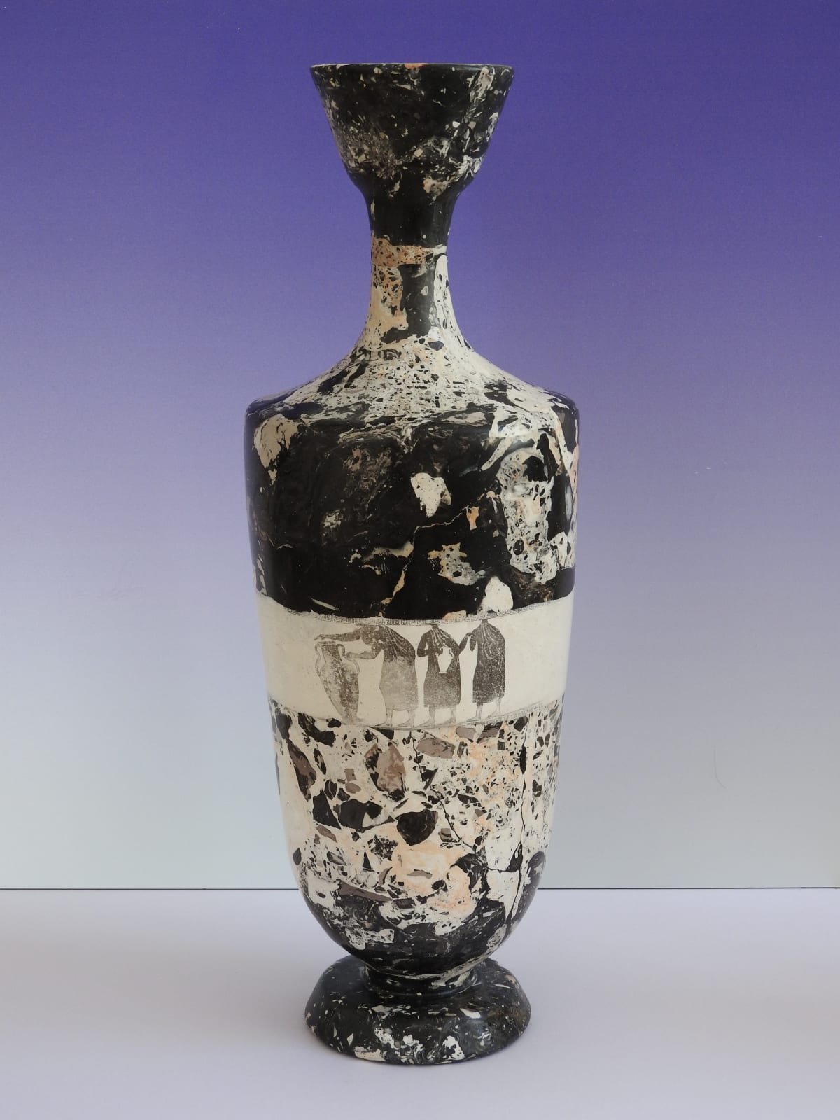 Lucian Moriyama, Tiger lekythos, 2023