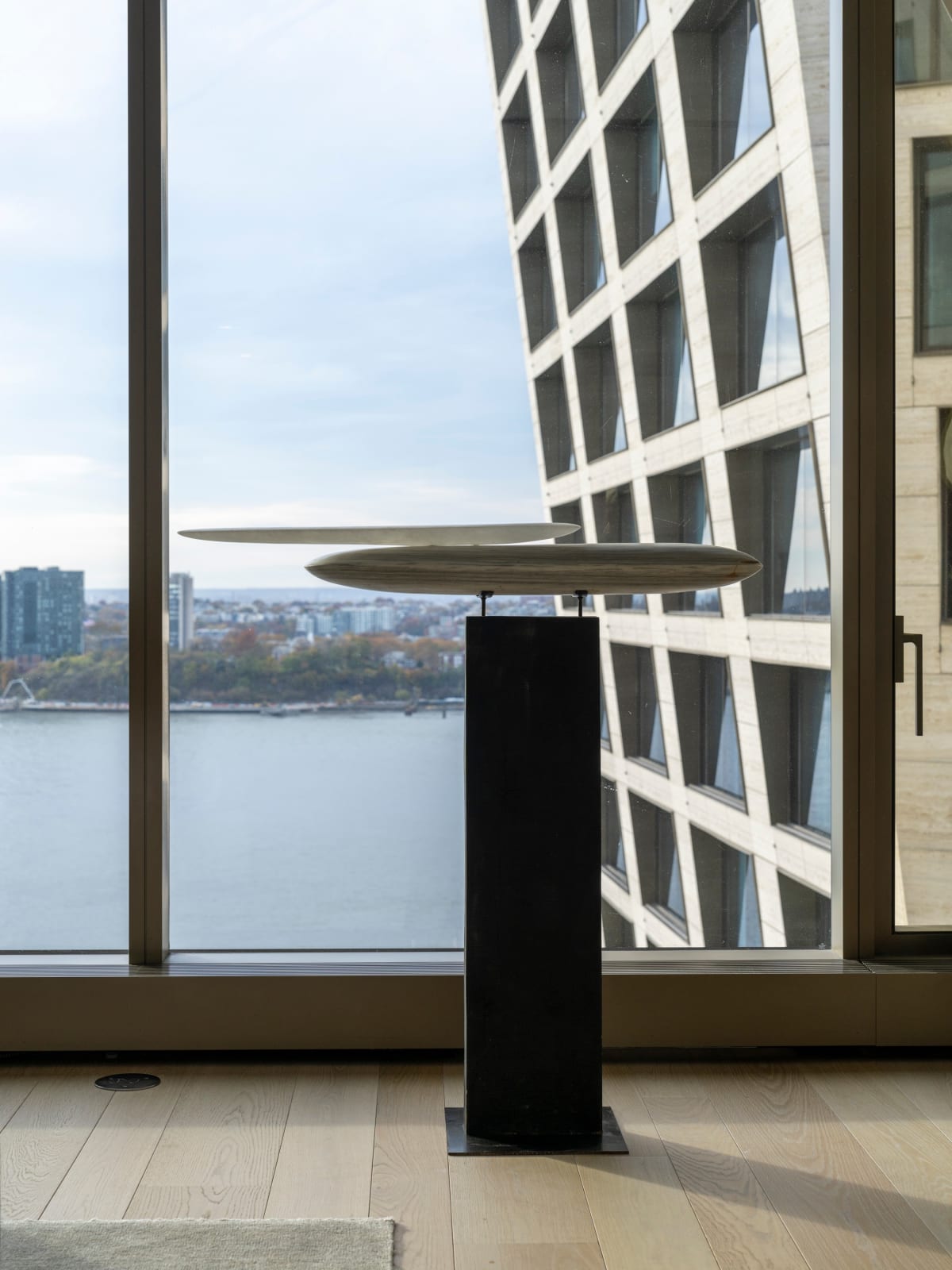 Gabriel Sobin, Mistral Zébrino, 2024