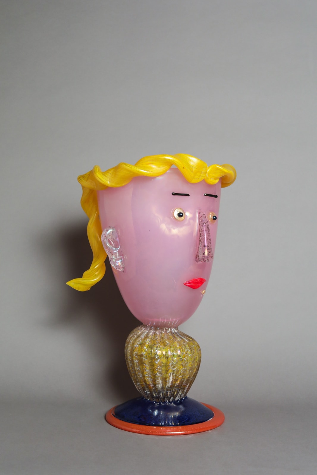 Hugh Findletar, Primitivo Pink Delite pink with blonde hair, 2024