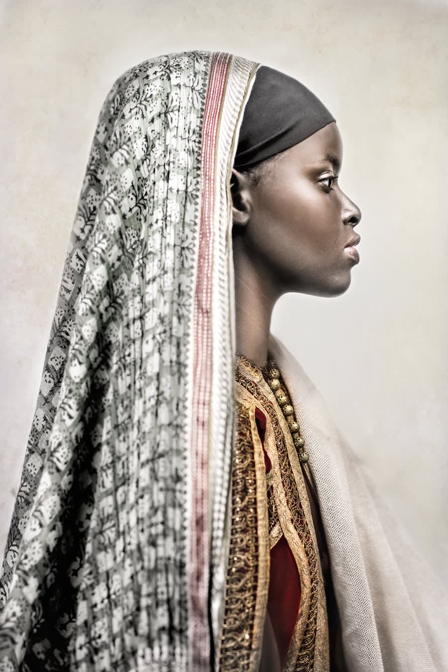 DAGMAR VAN WEEGHEL, DIASPORA - Muna, 2017