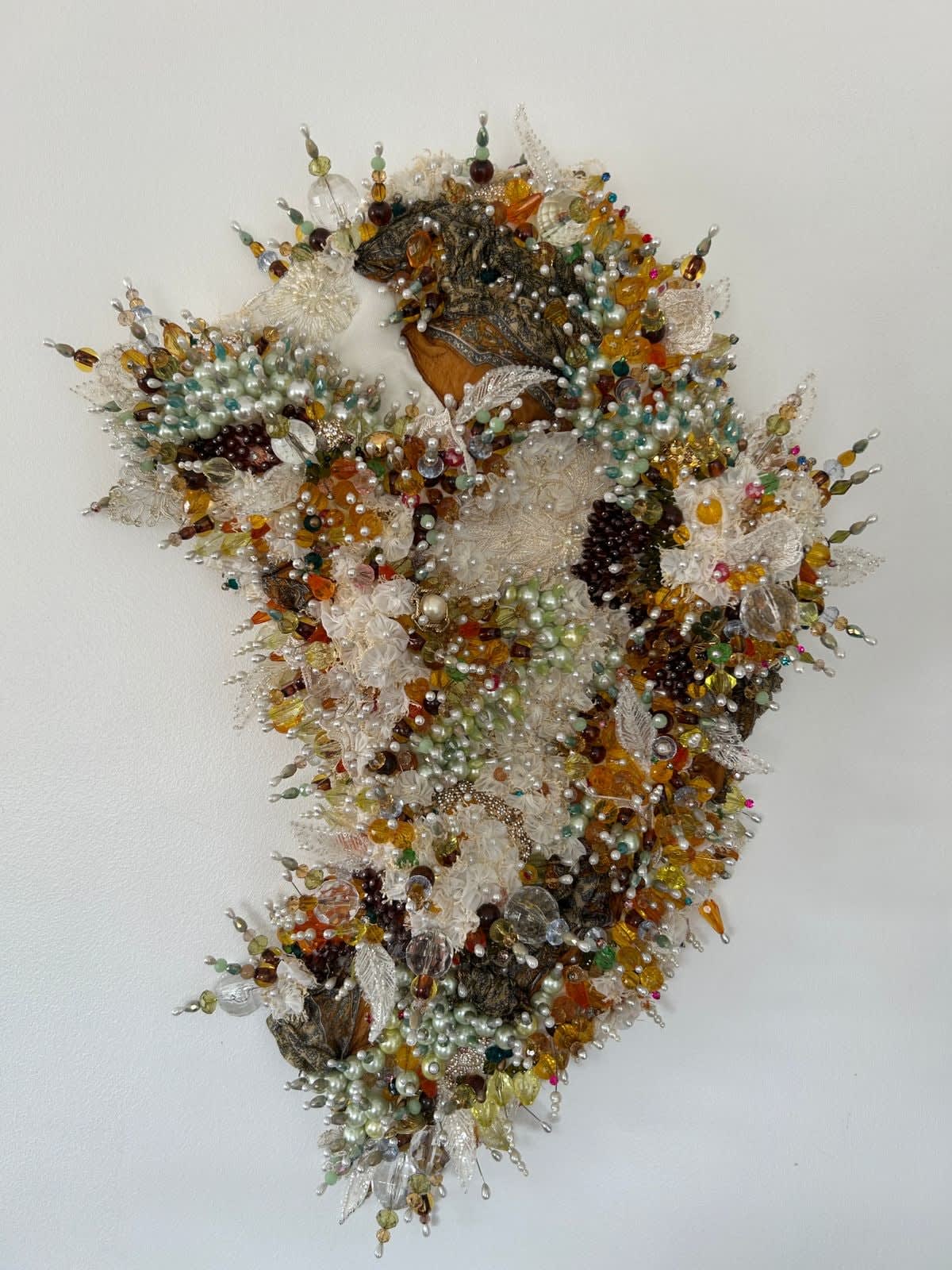 Sahlah Davids, Trousseau, 2025