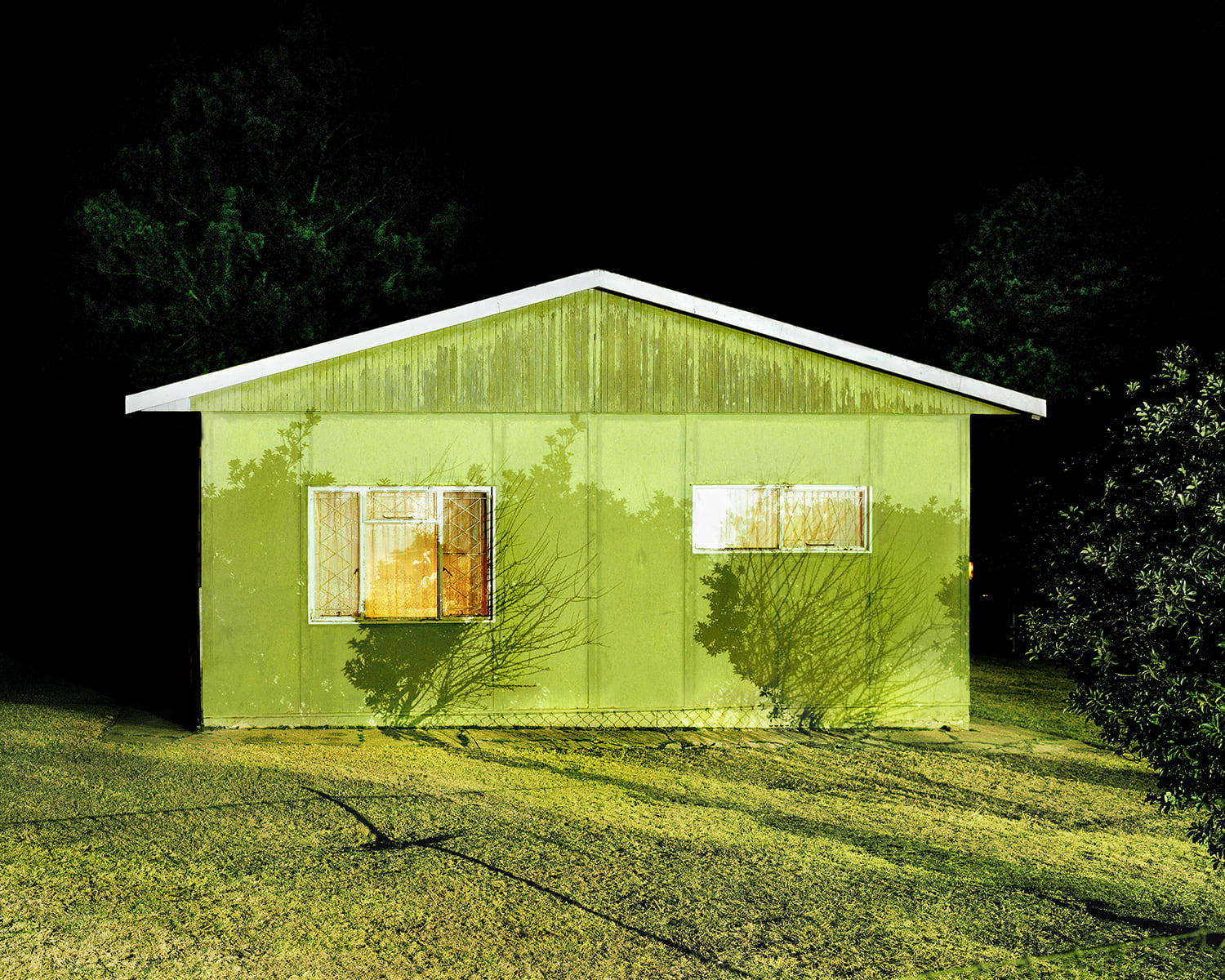 Johno Mellish, Winters Night Walking, 2018