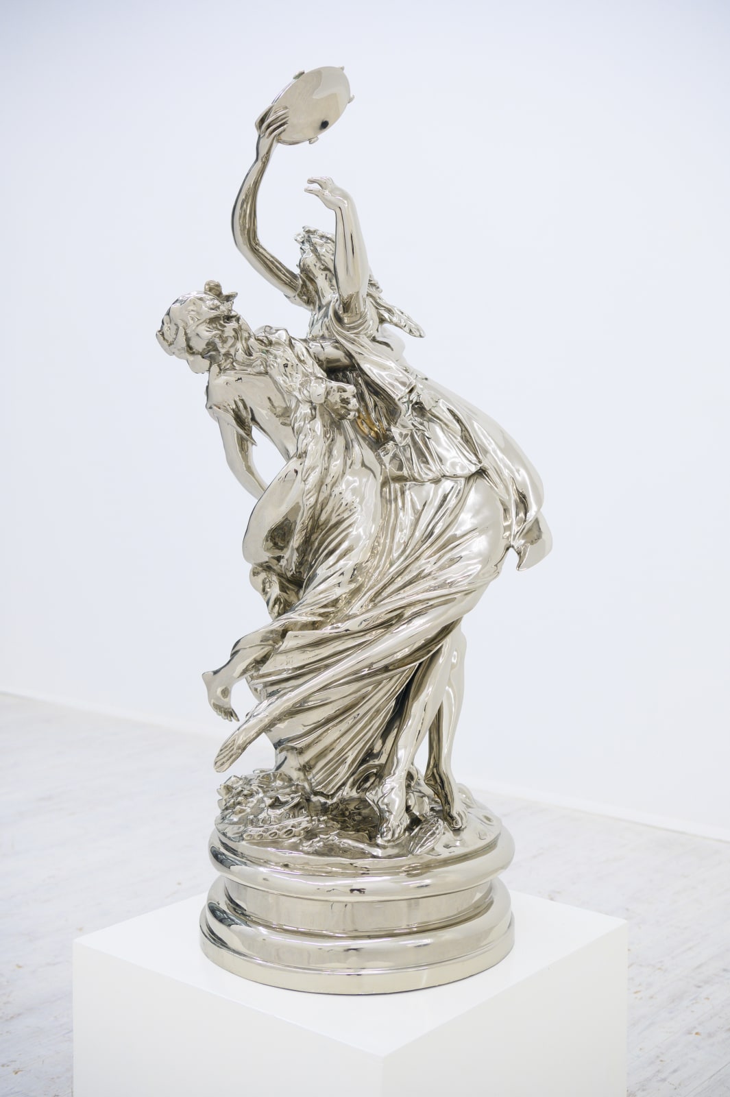 Wim Delvoye, Deux Bacchantes CW, 2010