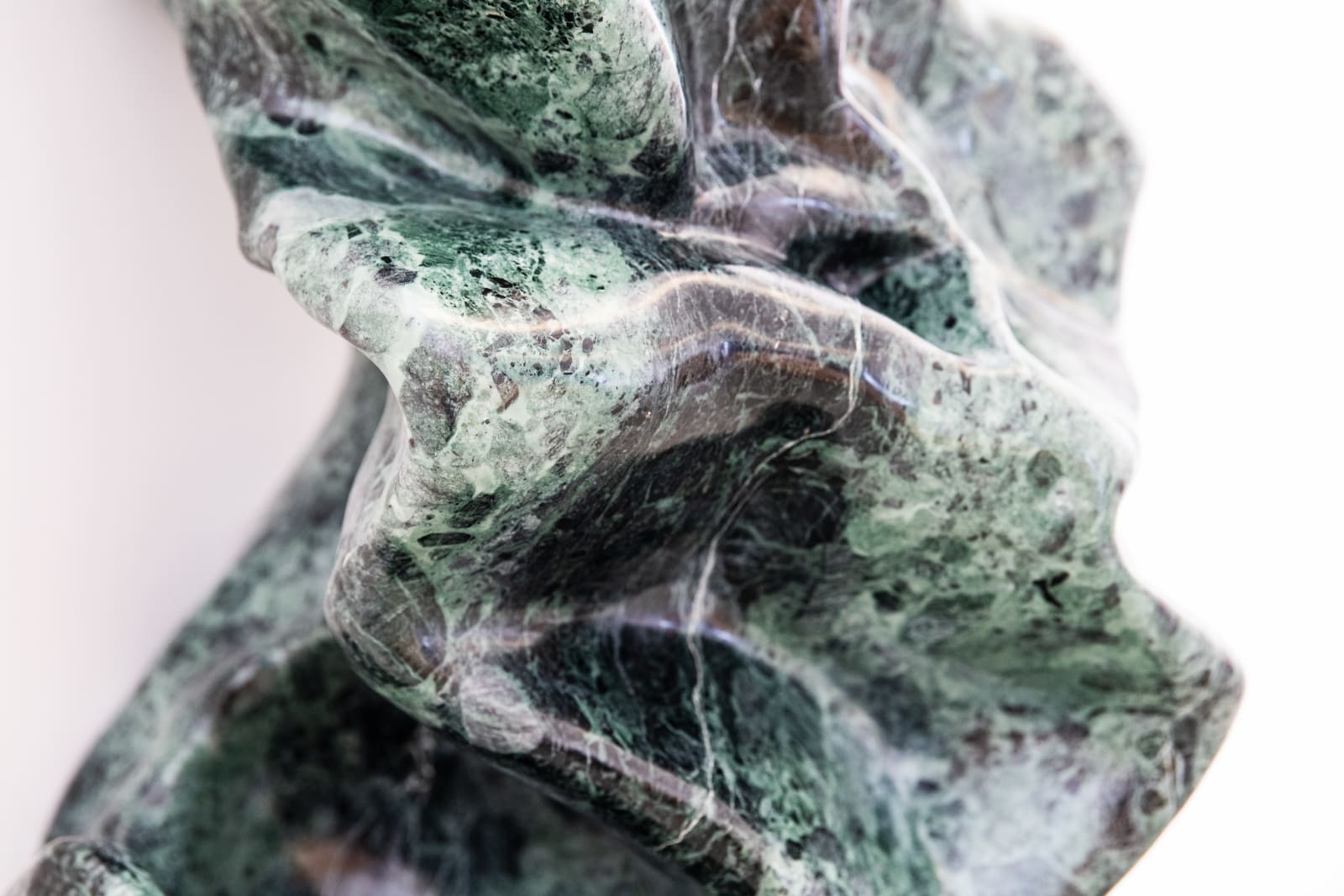 Lynda Benglis, Untitled II (Wing), 2020-2021