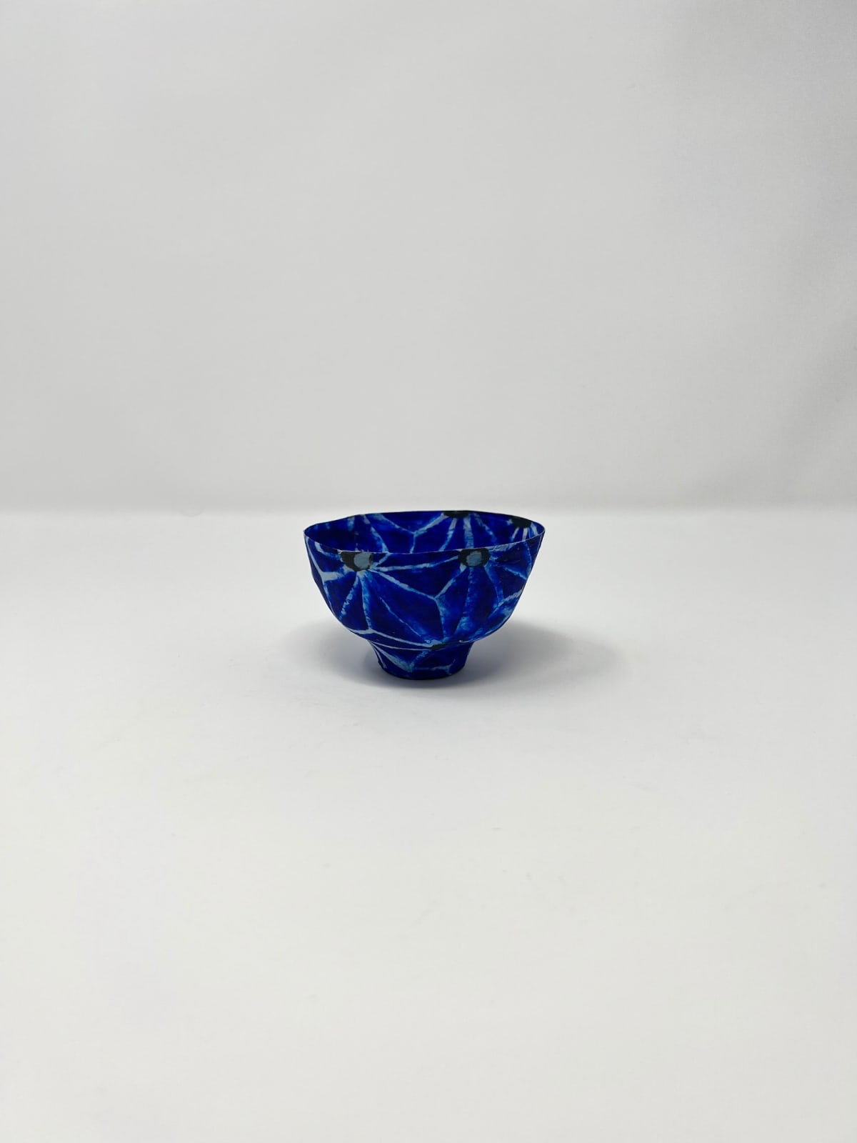 Angela A'Court PS, Small paper cup