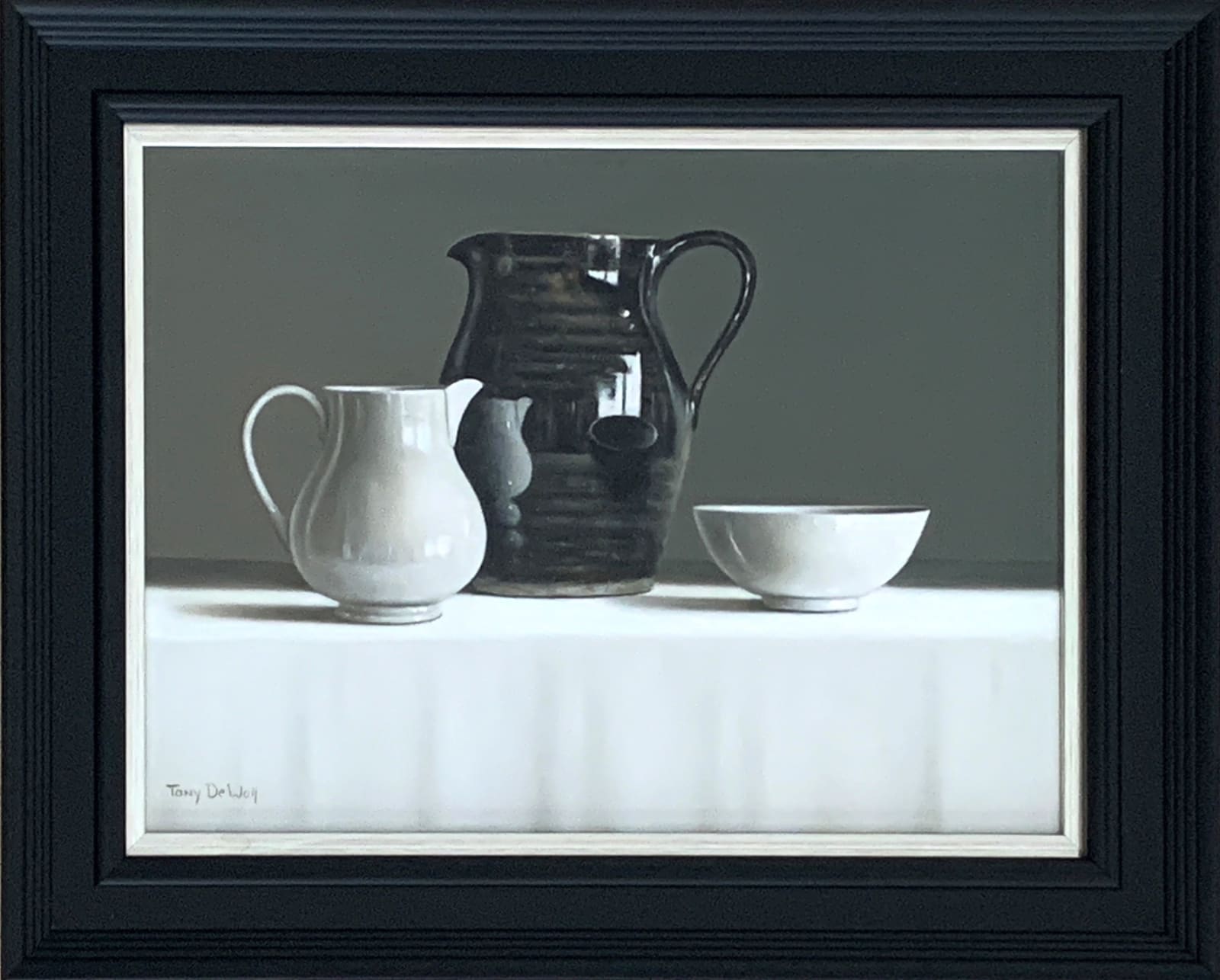 Tony de Wolf, Black Jug, White Jug, and White Bowl