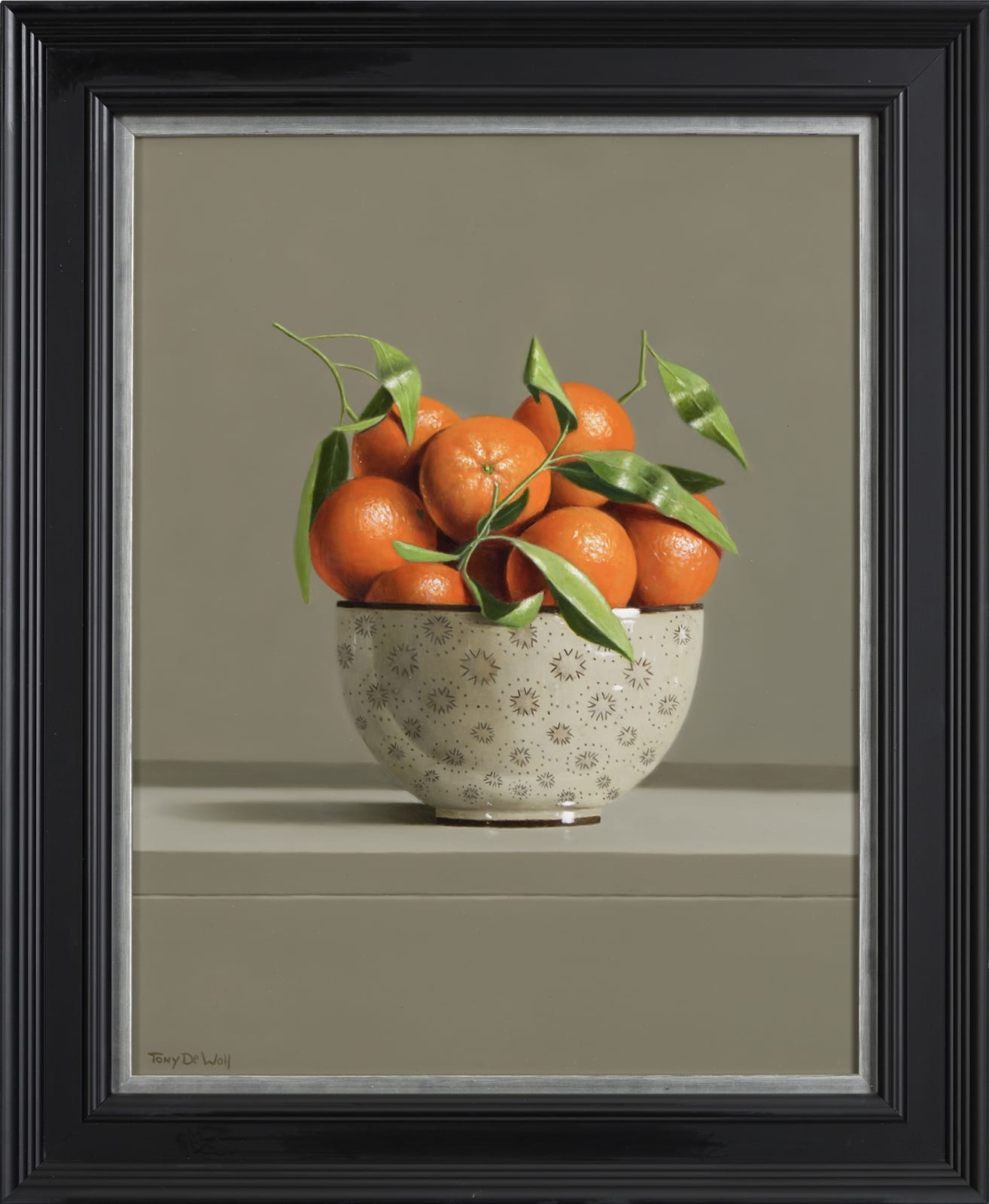 Tony de Wolf, Mandarins in a Fantasy Bowl