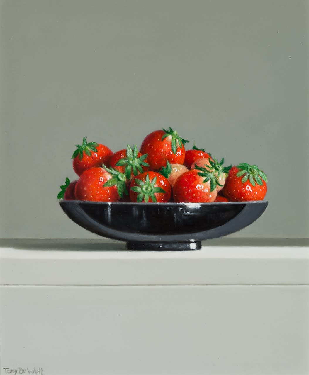 Tony de Wolf, Strawberries in Dark Blue Bowl