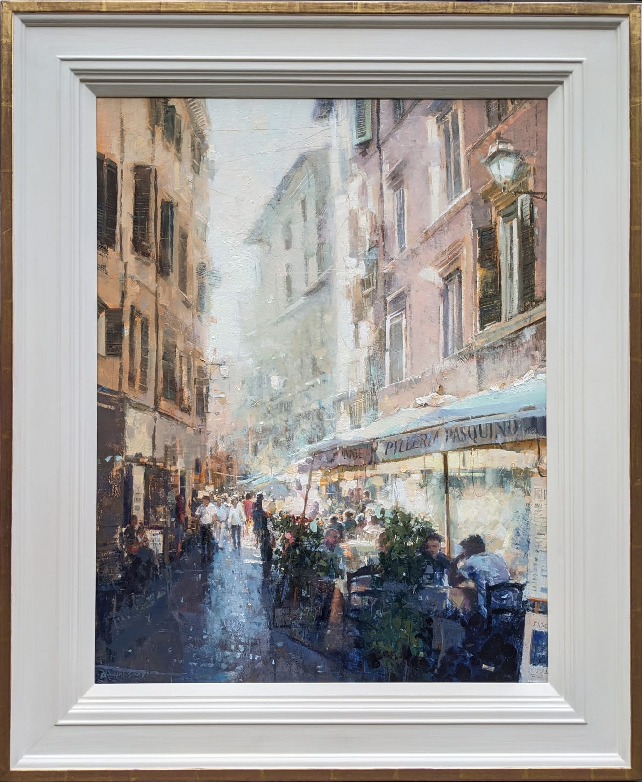 Douglas Gray, Roma Aroma