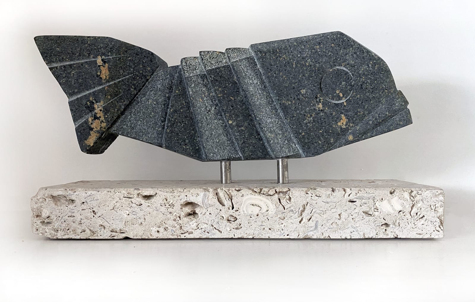 Richard Holliday, Fish III (077)