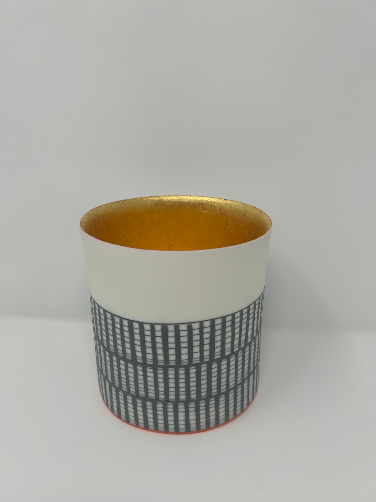 Lara Scobie, Oval Vessel with 23ct Gold Interior II
