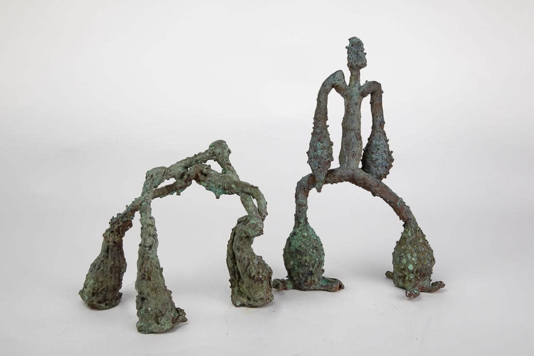 Zhana Fritsch, Árbol en pie / Árbol cayendo (standing tree / fallen tree), 2025