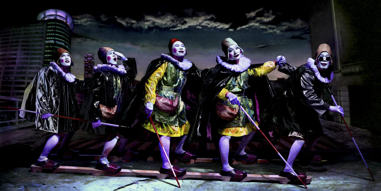 吳天章, 瞎子摸巷 The Blind Fumble Around in an Alley, 2008