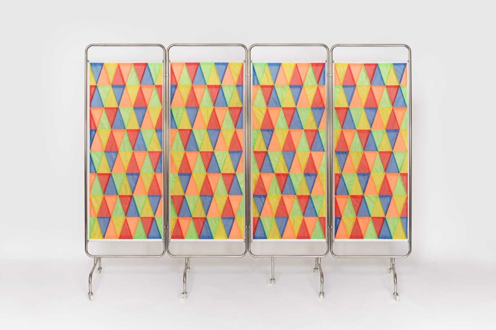 鄺鎮禧, 熱烈區隔, 2021