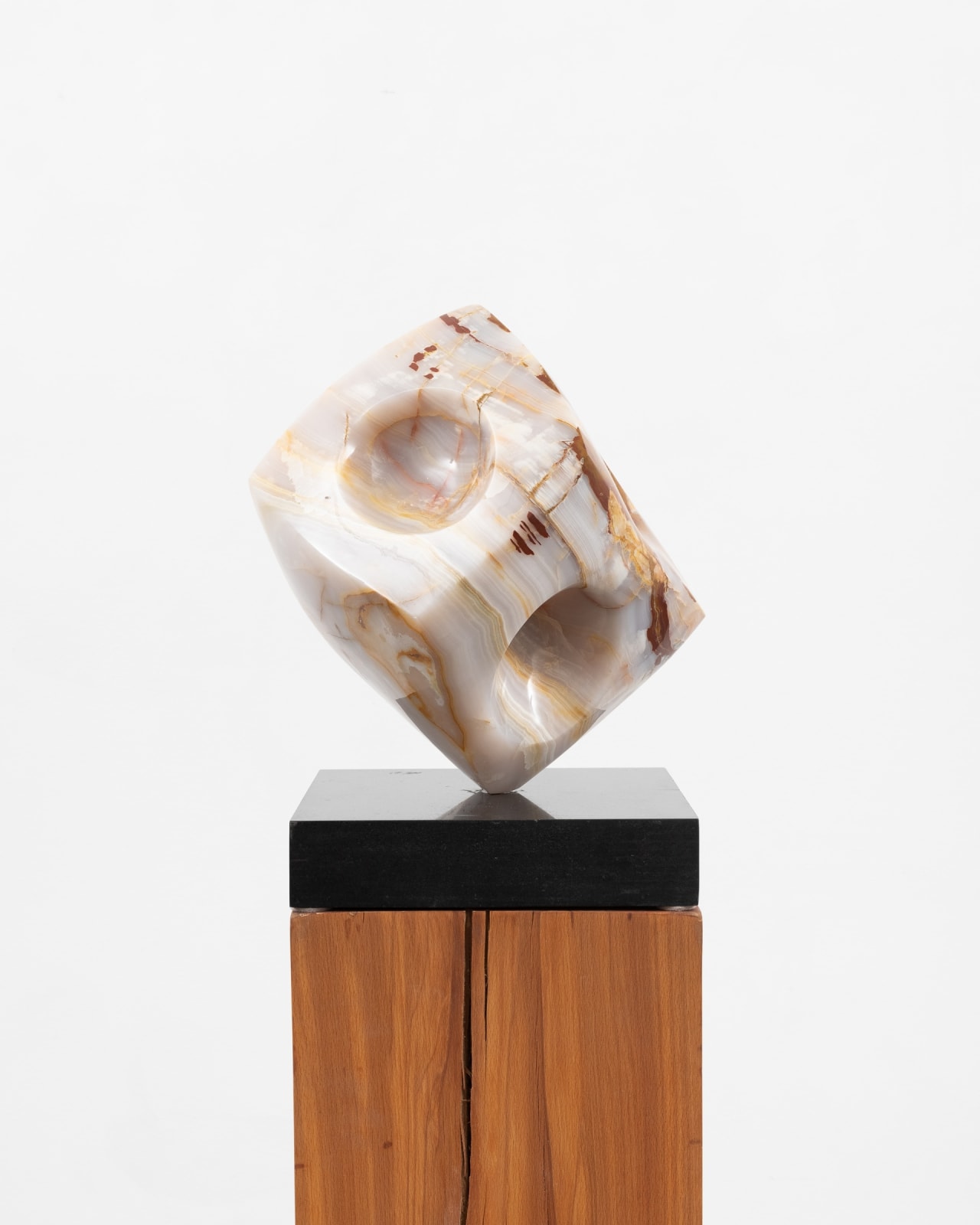 Minoru Niizuma, Nest, 1974