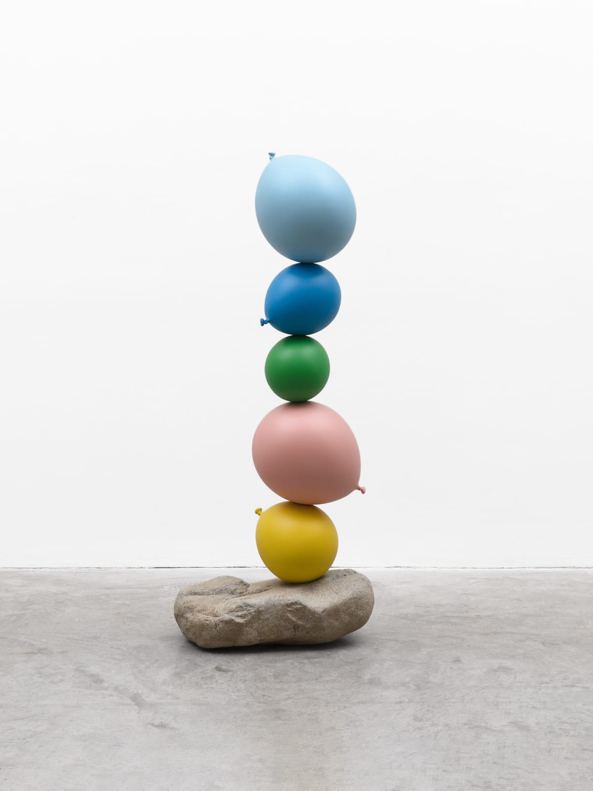 Gimhongsok, Untitled (Short People) Light Blue, Blue, Green, Gold, Silver, 2018