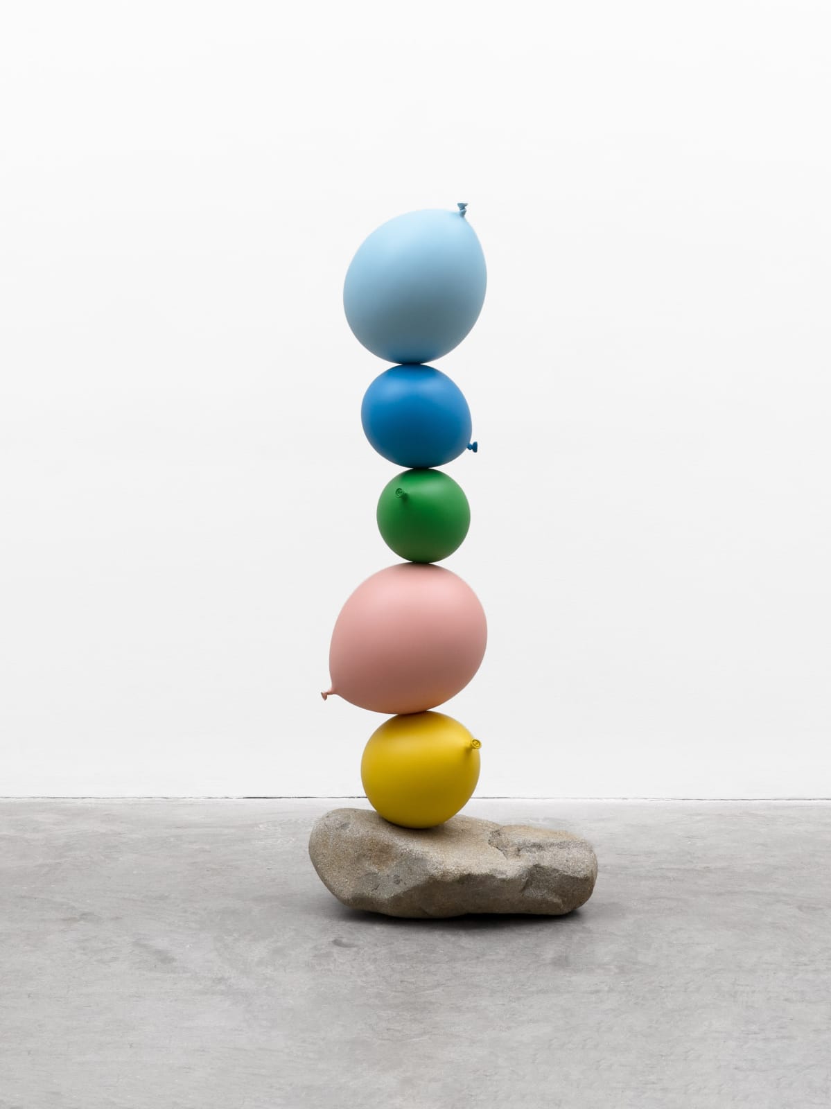 Gimhongsok, Untitled (Short People) Light Blue, Blue, Green, Gold, Silver, 2018
