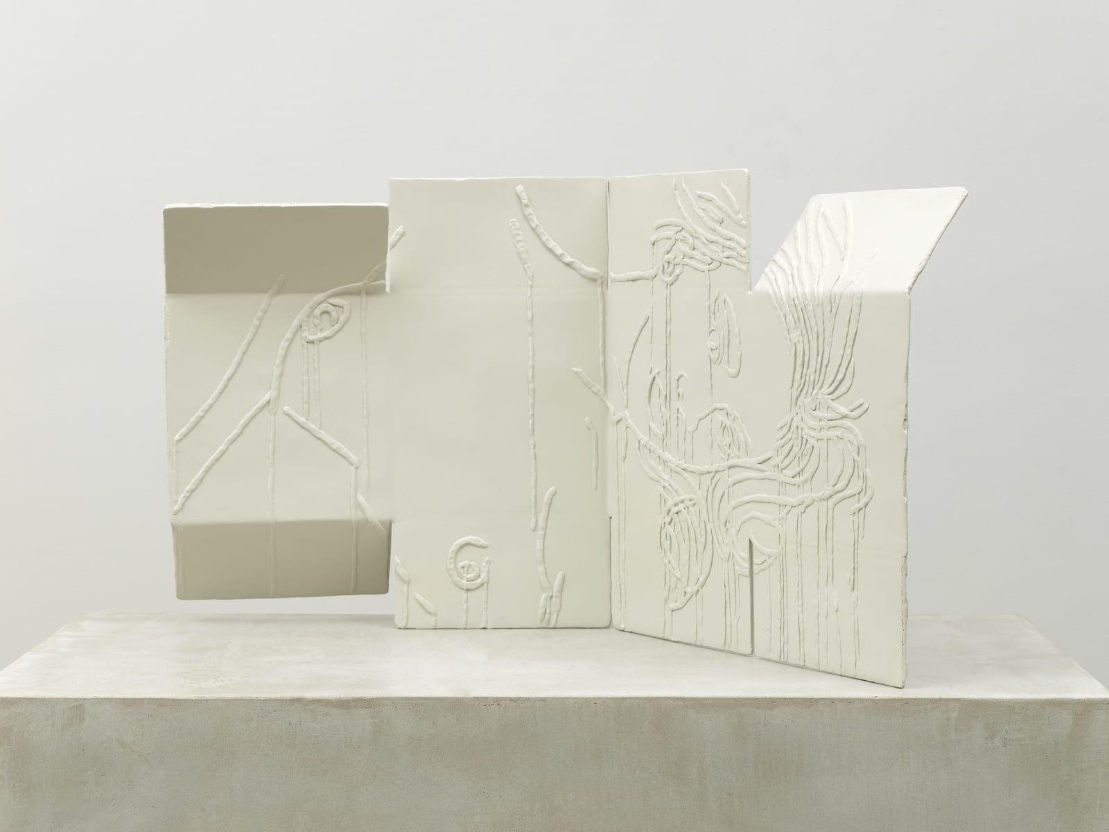 Ghada Amer, La Géante (bronze), 2021