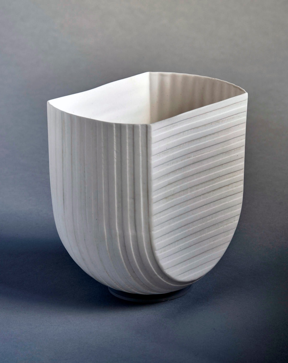 Jacqueline Poncelet, Ridged Vessel One, 1973