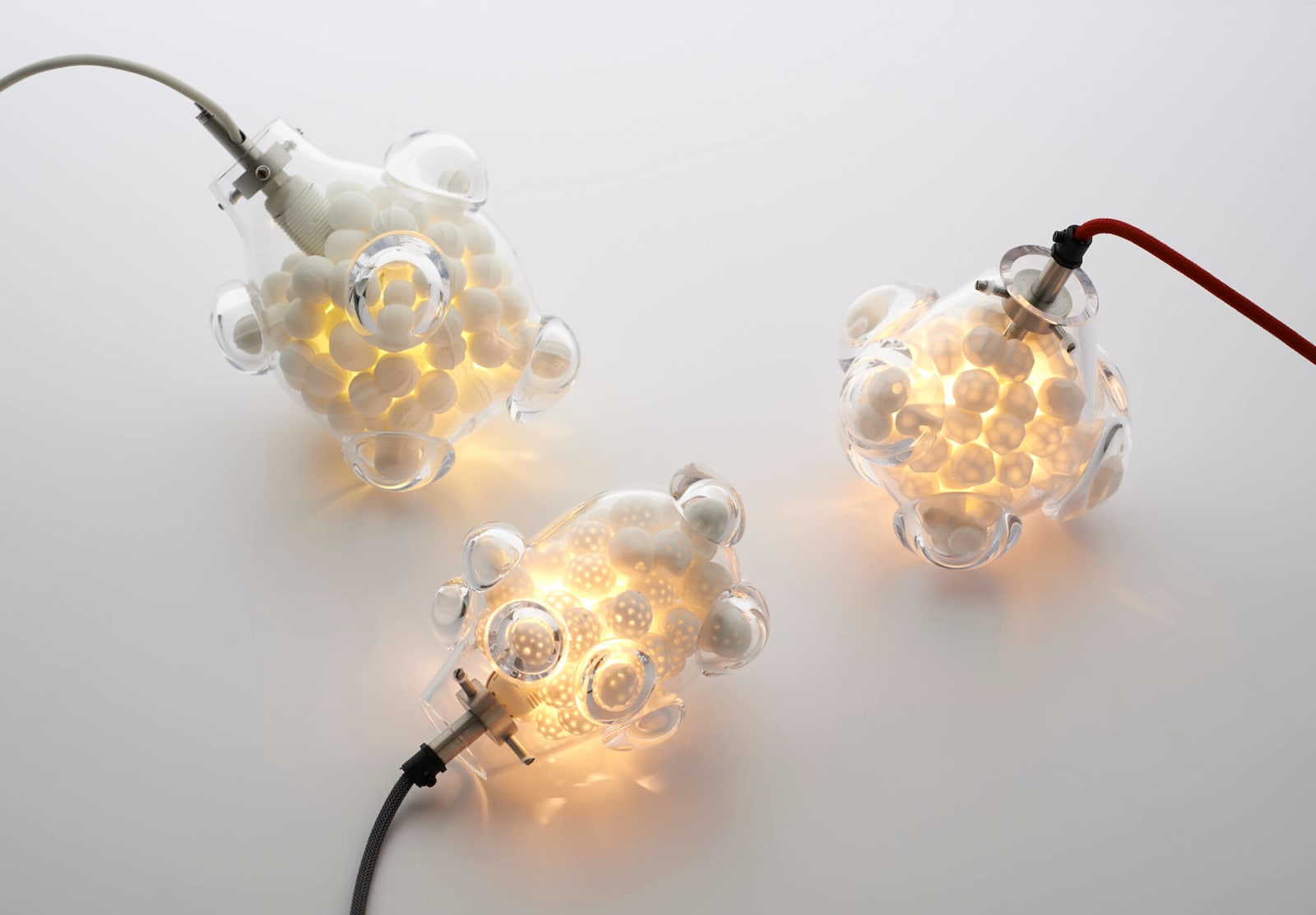 Vezzini & Chen, Close Up, 2013