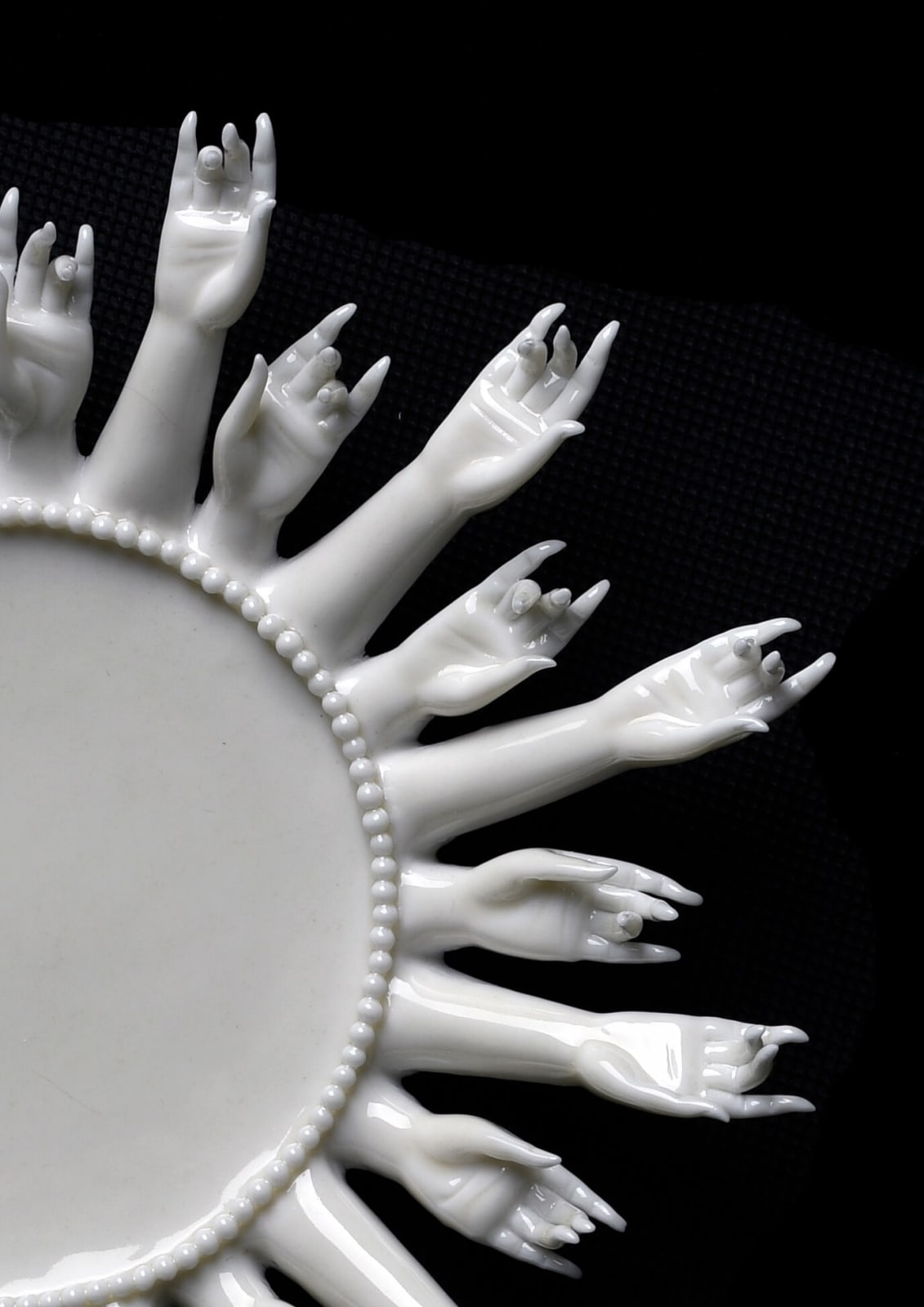 Peter Ting, Buddha Hands Cup and Saucer Single Row, 2020
